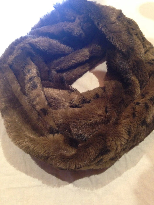 Nemesis Antique Vintage Styled Infinity Scarf Cool Furry Knit