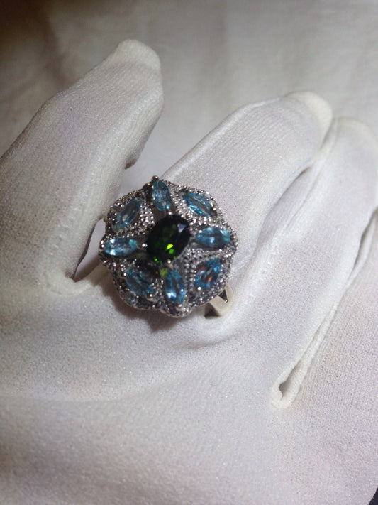 Vintage Genuine Blue Topaz Chrome Diapside 925 Sterling Silver Ring