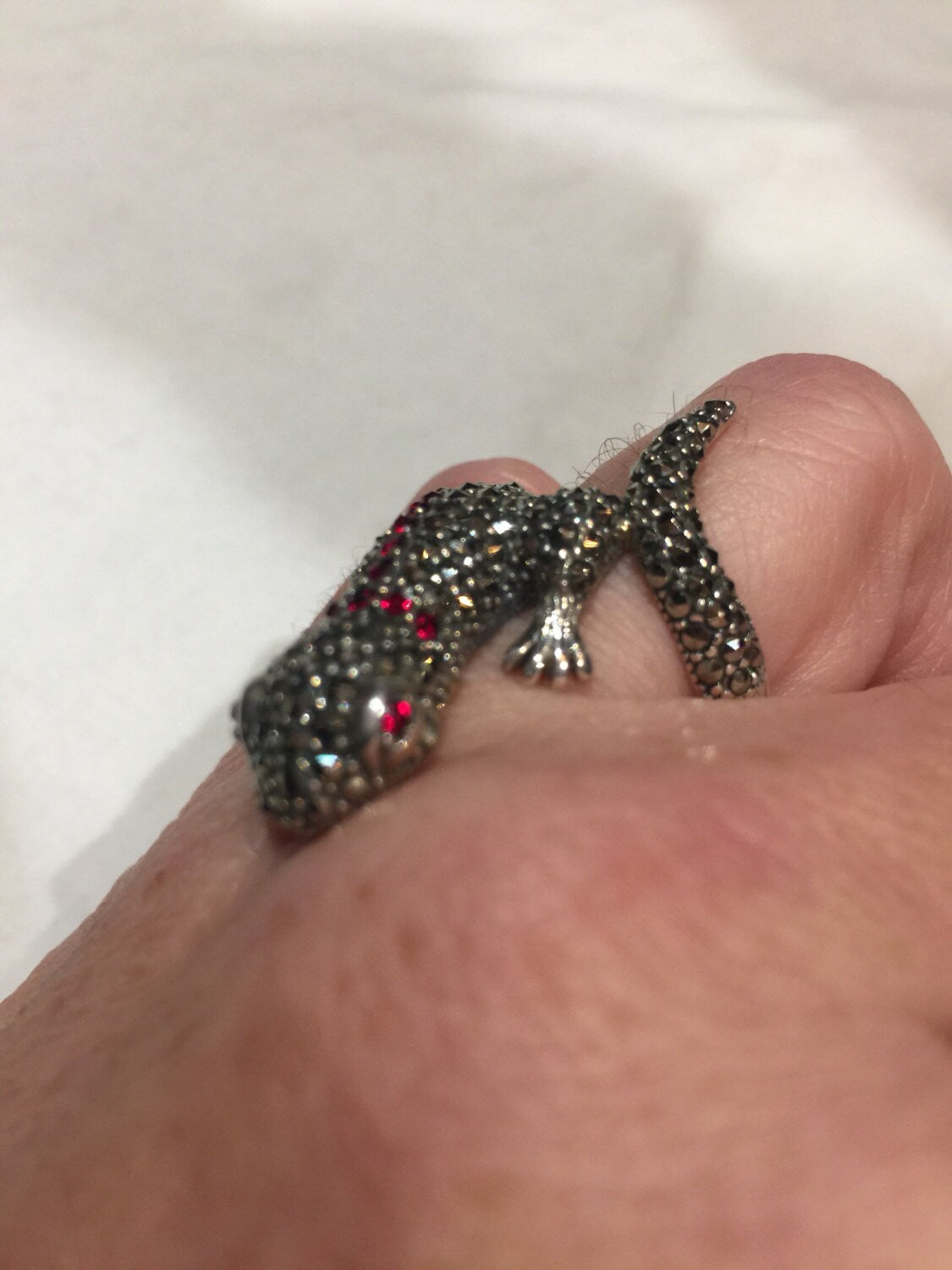Vintage 1970's Sterling Silver red Crystal and marcasite Lizard Ring