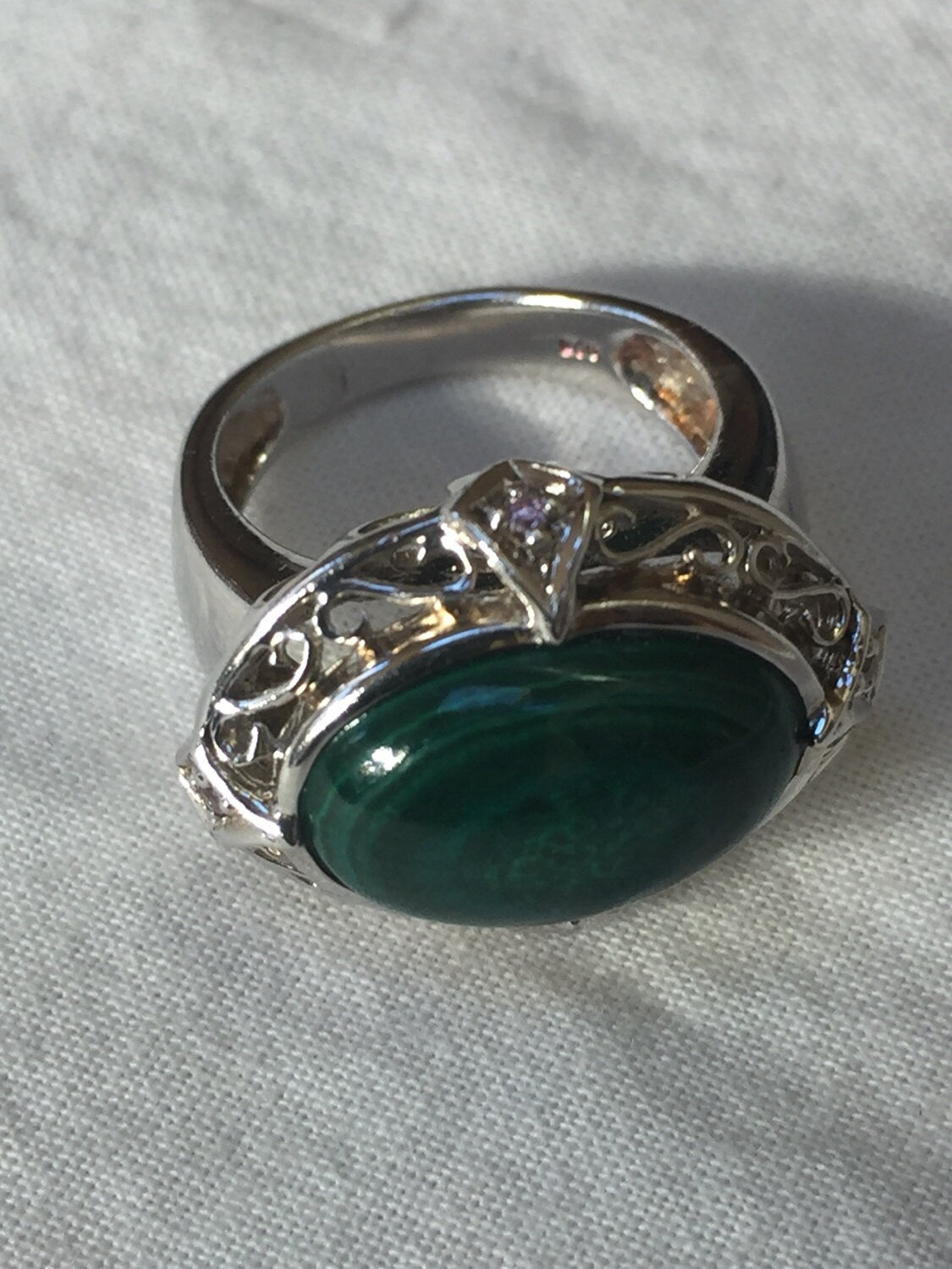 Vintage Handmade Genuine Green Malachite Setting 925 Sterling Silver Gothic Ring