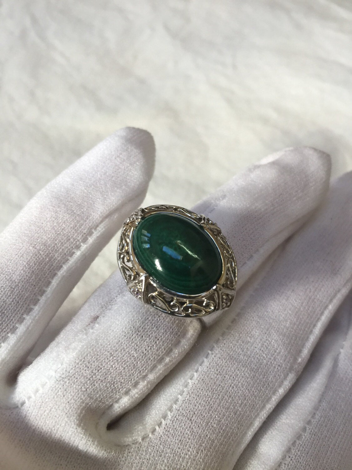 Vintage Handmade Genuine Green Malachite Setting 925 Sterling Silver Gothic Ring