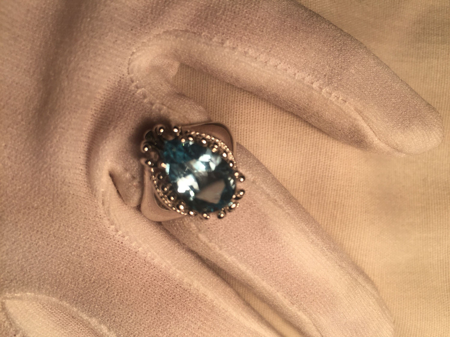 Vintage London Blue Topaz in 925 Sterling Silver Ring