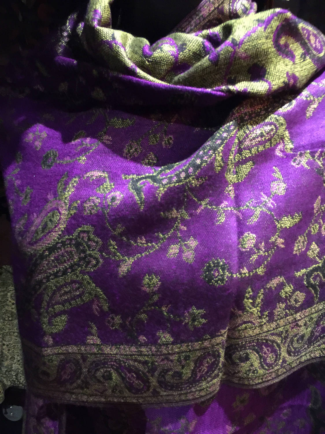 Vintage Purple Beige Paisley Brocade Pashmina Scarf Wrap