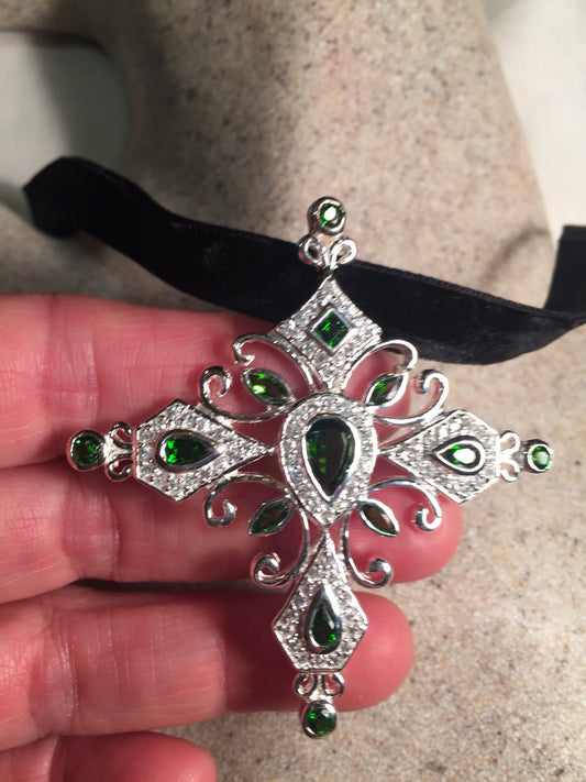 Vintage Green Chrome Diopside Choker 925 Sterling Silver Cross Pendant