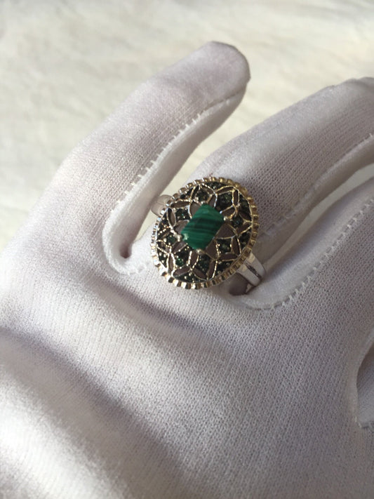 Vintage Handmade Genuine Green Malachite Setting 925 Sterling Silver Gothic Ring