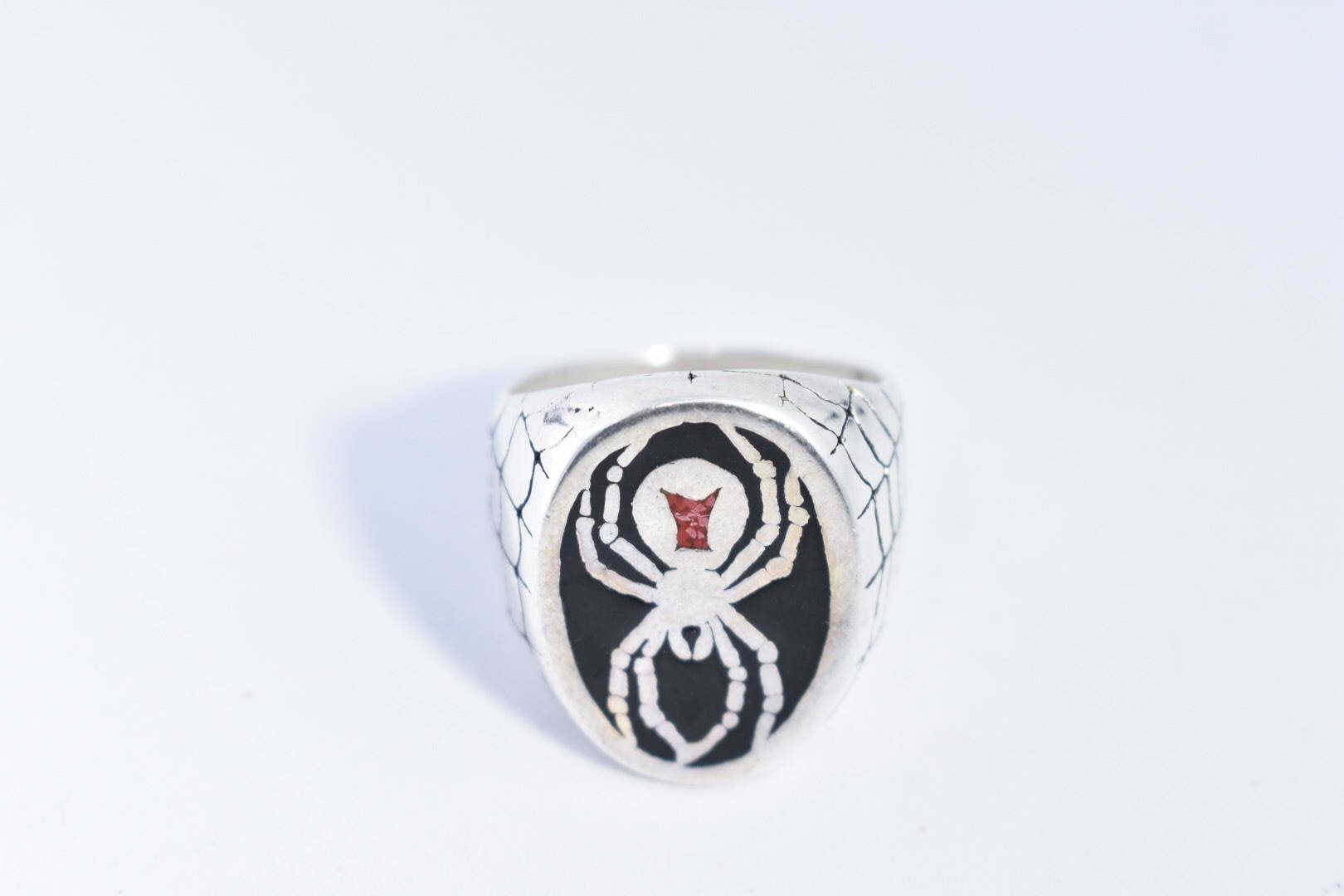 Vintage Native American Style Southwestern Black Widow Spider Inlay Men's Ring