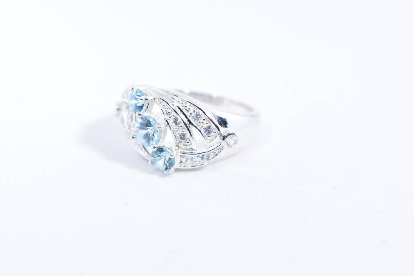 Vintage Genuine Blue Topaz 925 Sterling Silver Ring