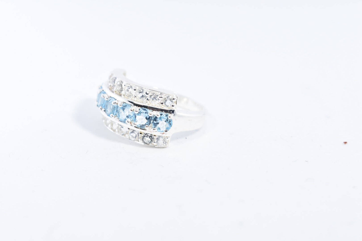 Vintage Genuine Blue Topaz 925 Sterling Silver Ring