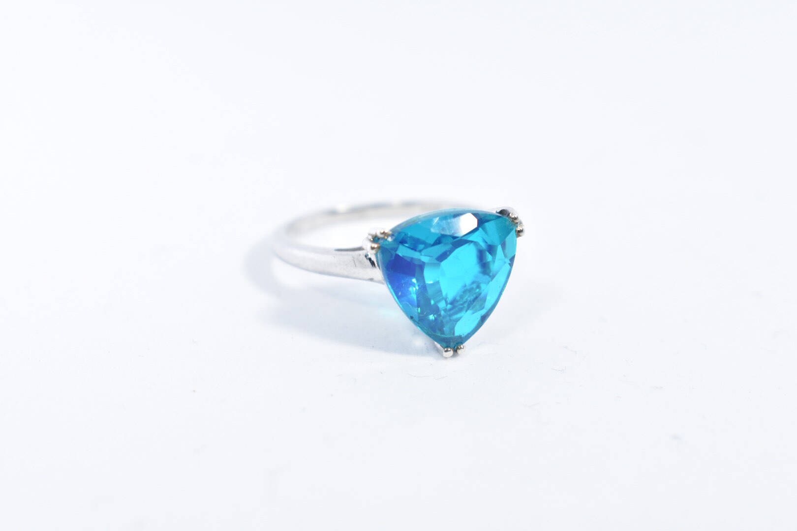 Vintage Genuine Blue Topaz 925 Sterling Silver Ring