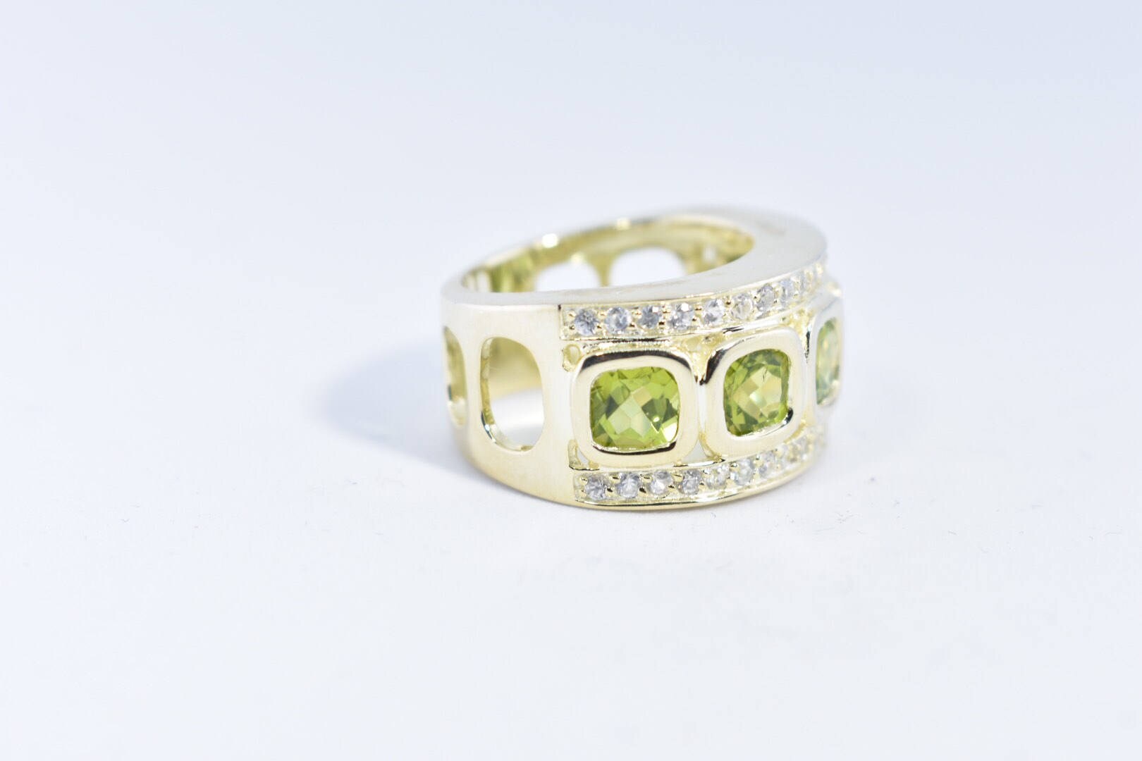 Vintage Handmade Genuine Green Peridot Filigree Setting 925 Sterling Silver Gothic Ring