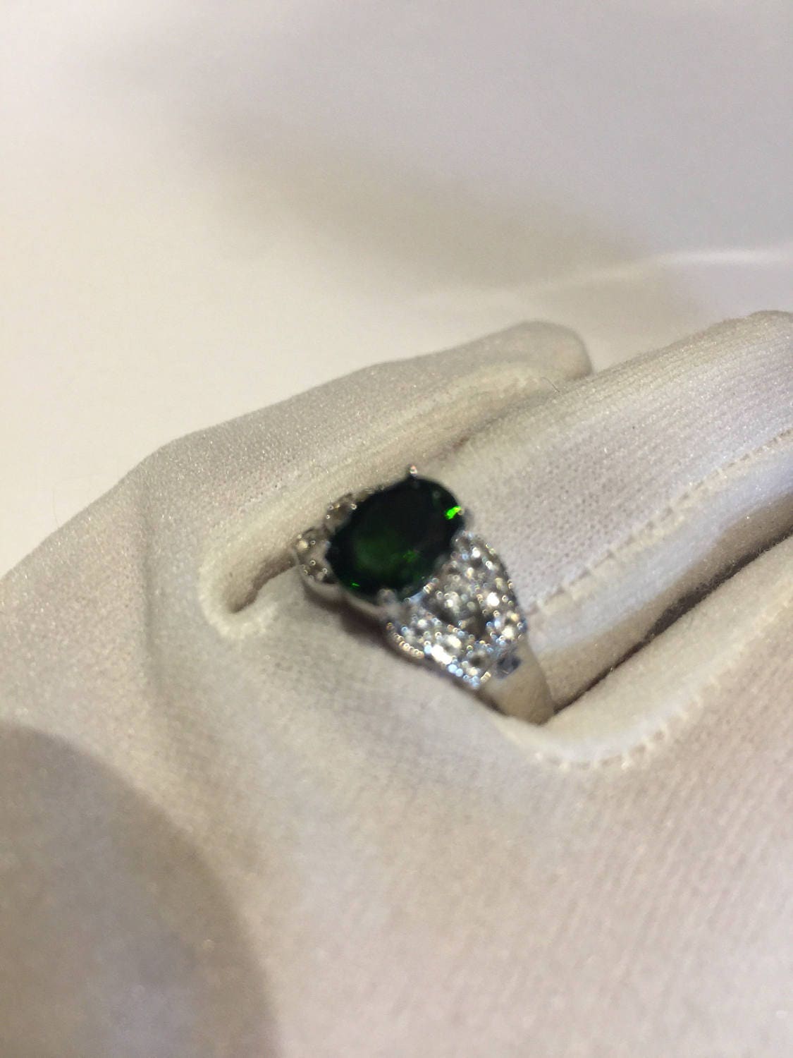 Vintage Handmade Green Chrome Diopside Filigree Setting Sterling Silver Gothic Ring