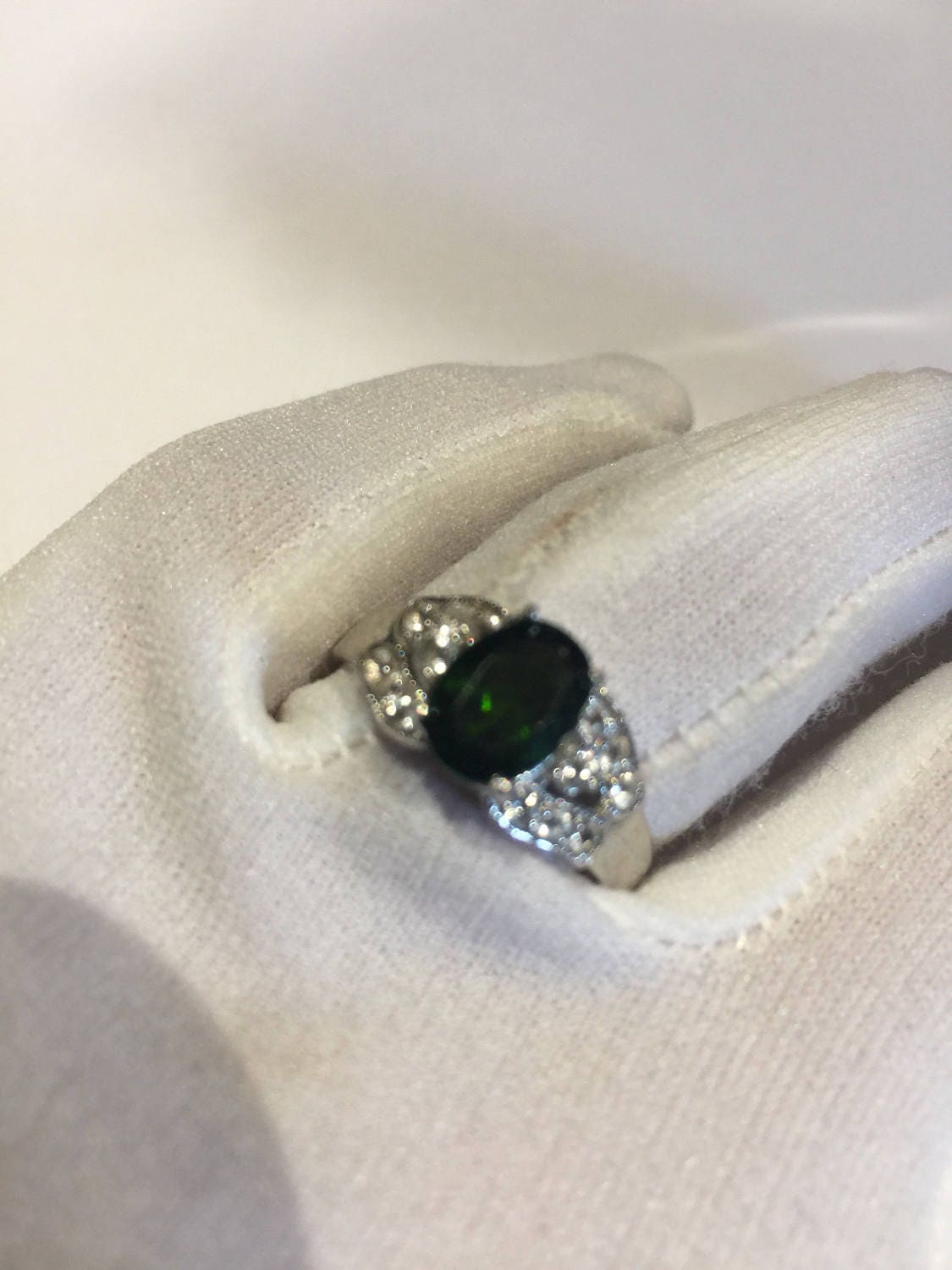 Vintage Handmade Green Chrome Diopside Filigree Setting Sterling Silver Gothic Ring