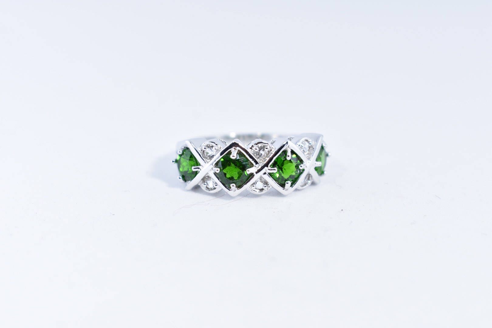 Vintage Handmade Green Chrome Diopside and Clear Flourite Filigree Setting Sterling Silver Gothic Ring