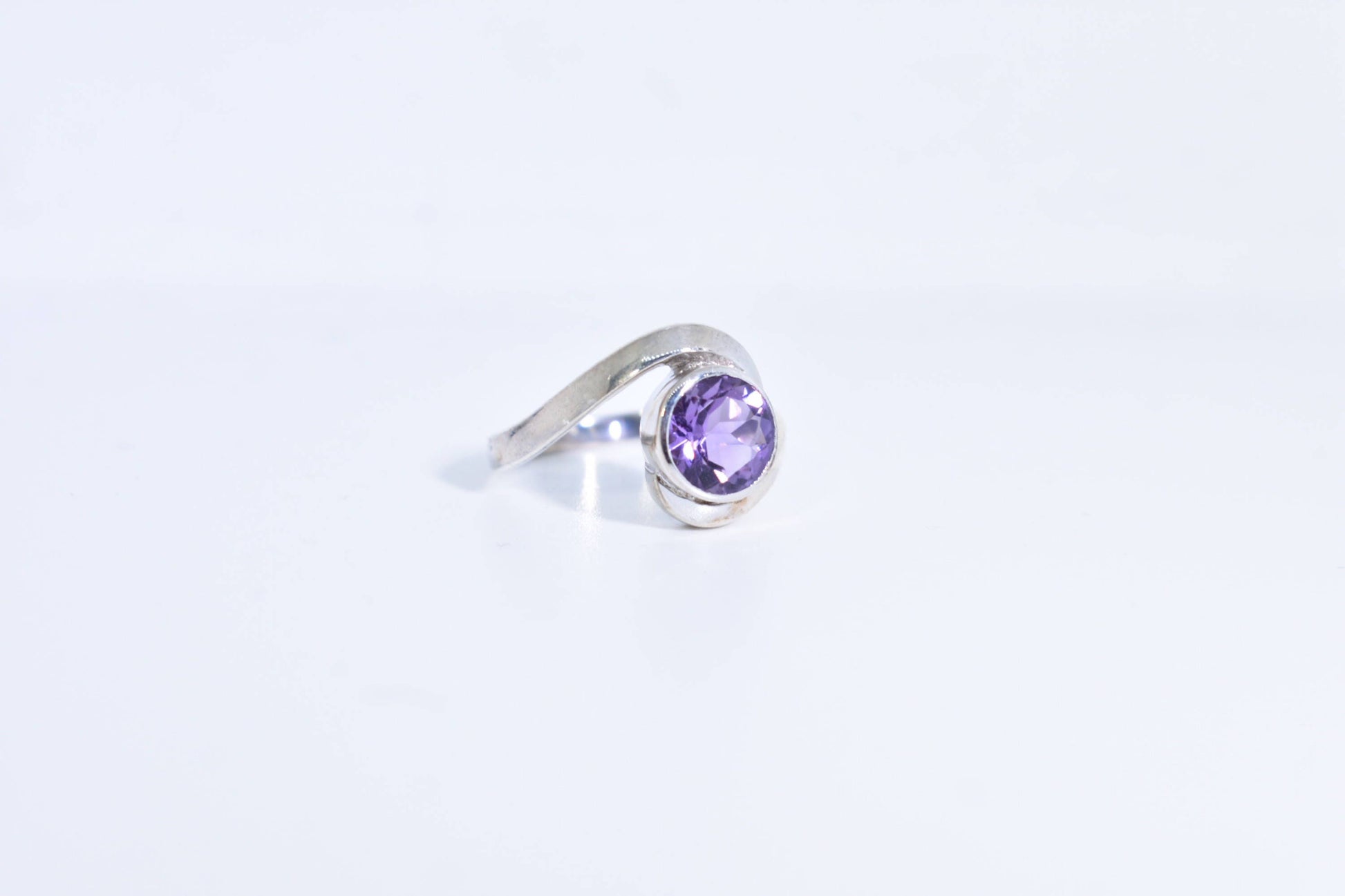 Vintage Handmade Genuine Purple Amethyst Filigree Setting 925 Sterling Silver Gothic can be resized