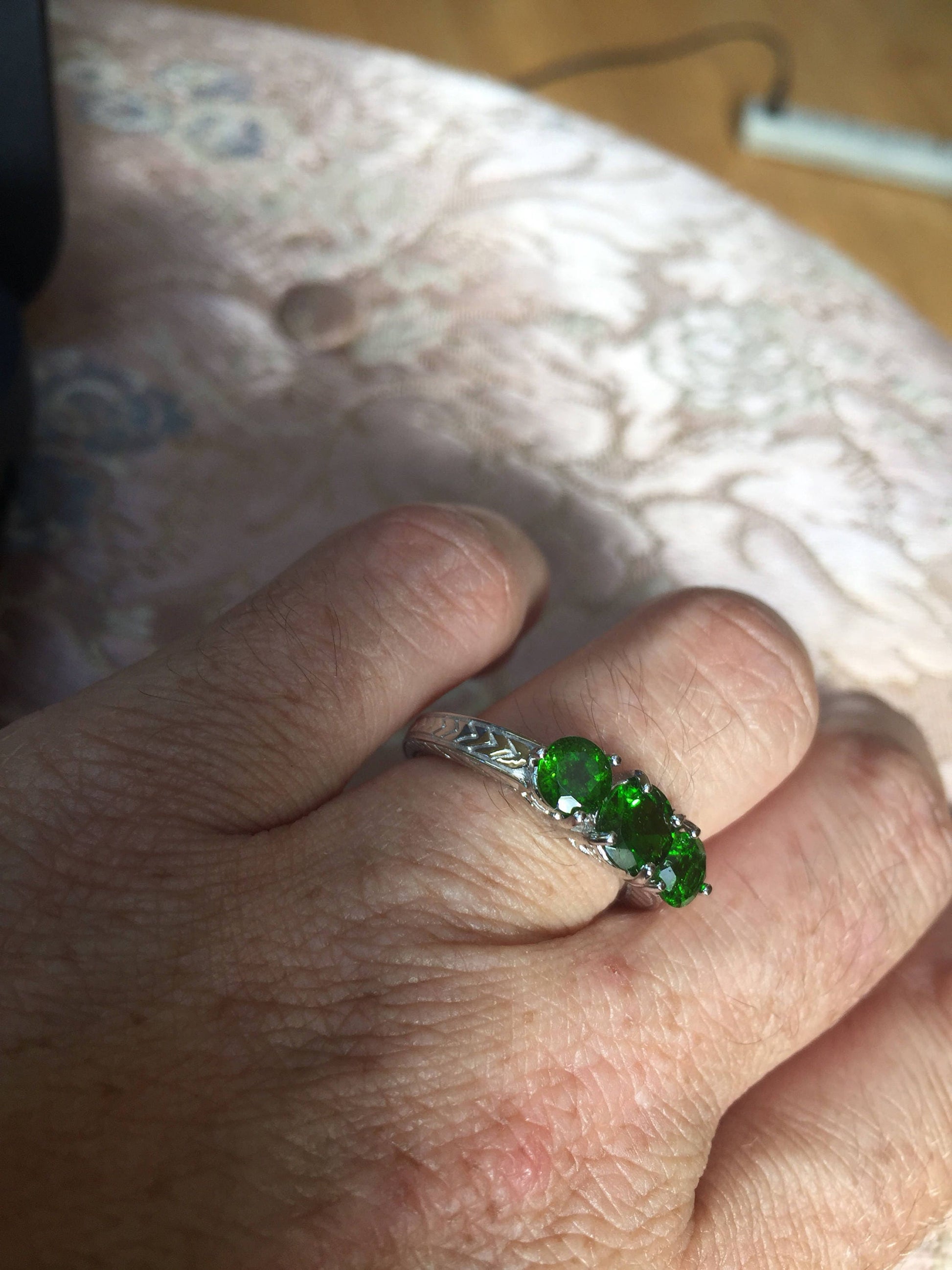 Vintage Handmade Green Chrome Diopside Filigree Setting Sterling Silver Gothic Ring