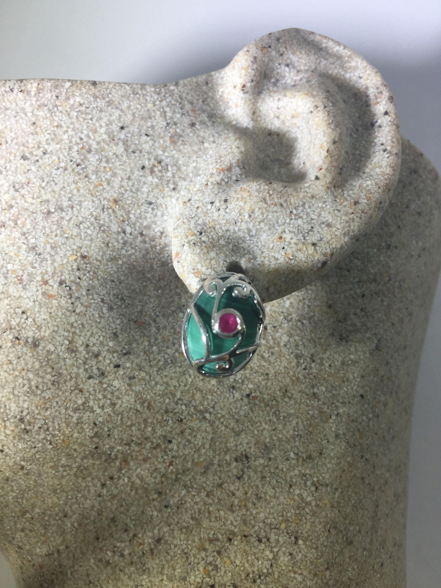 Vintage Handmade 925 Sterling Silver Green malachite and Ruby Stud Earrings