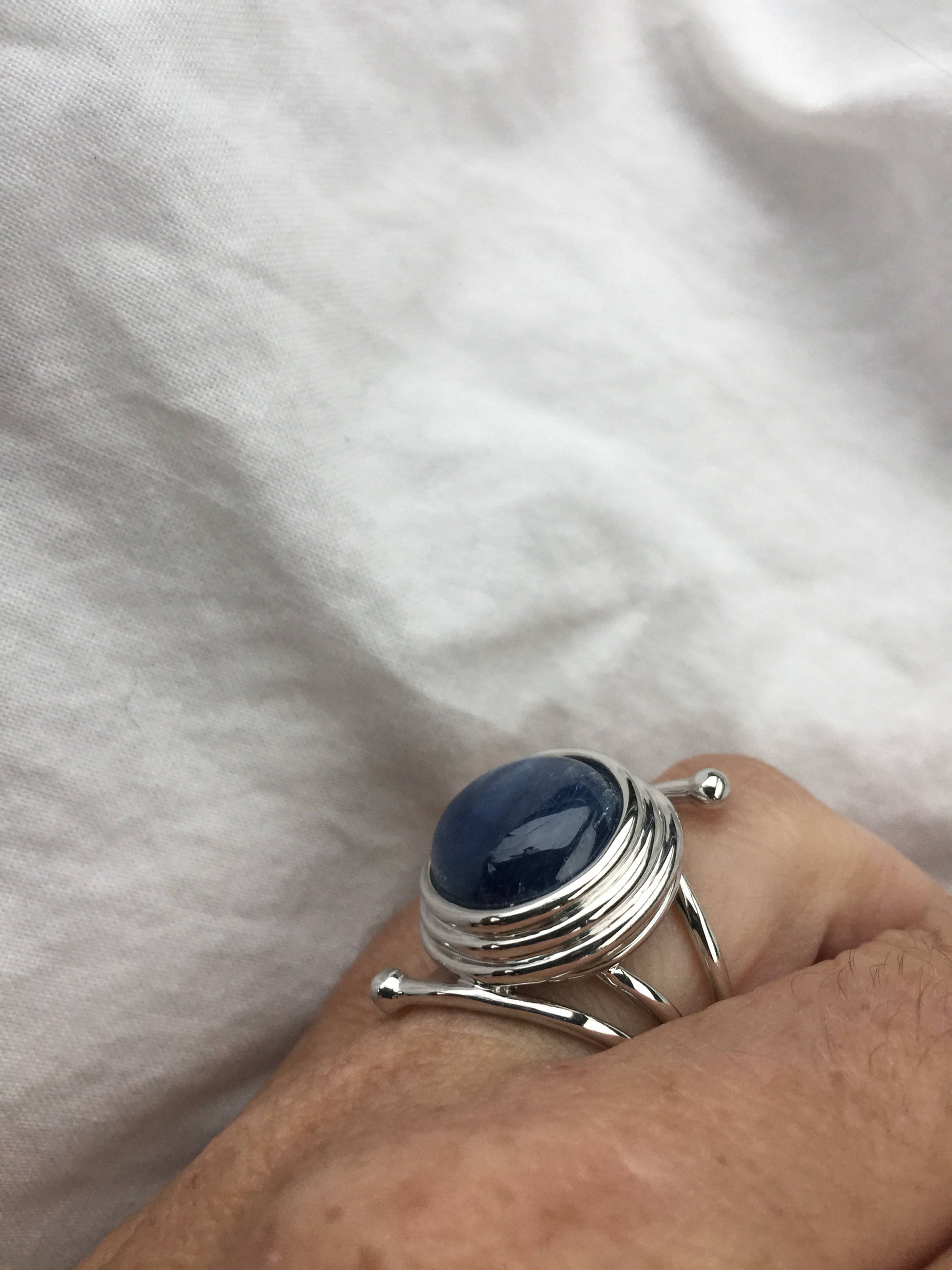 Vintage Genuine Blue Kyanite 925 Sterling Silver Cocktail Statement Ring