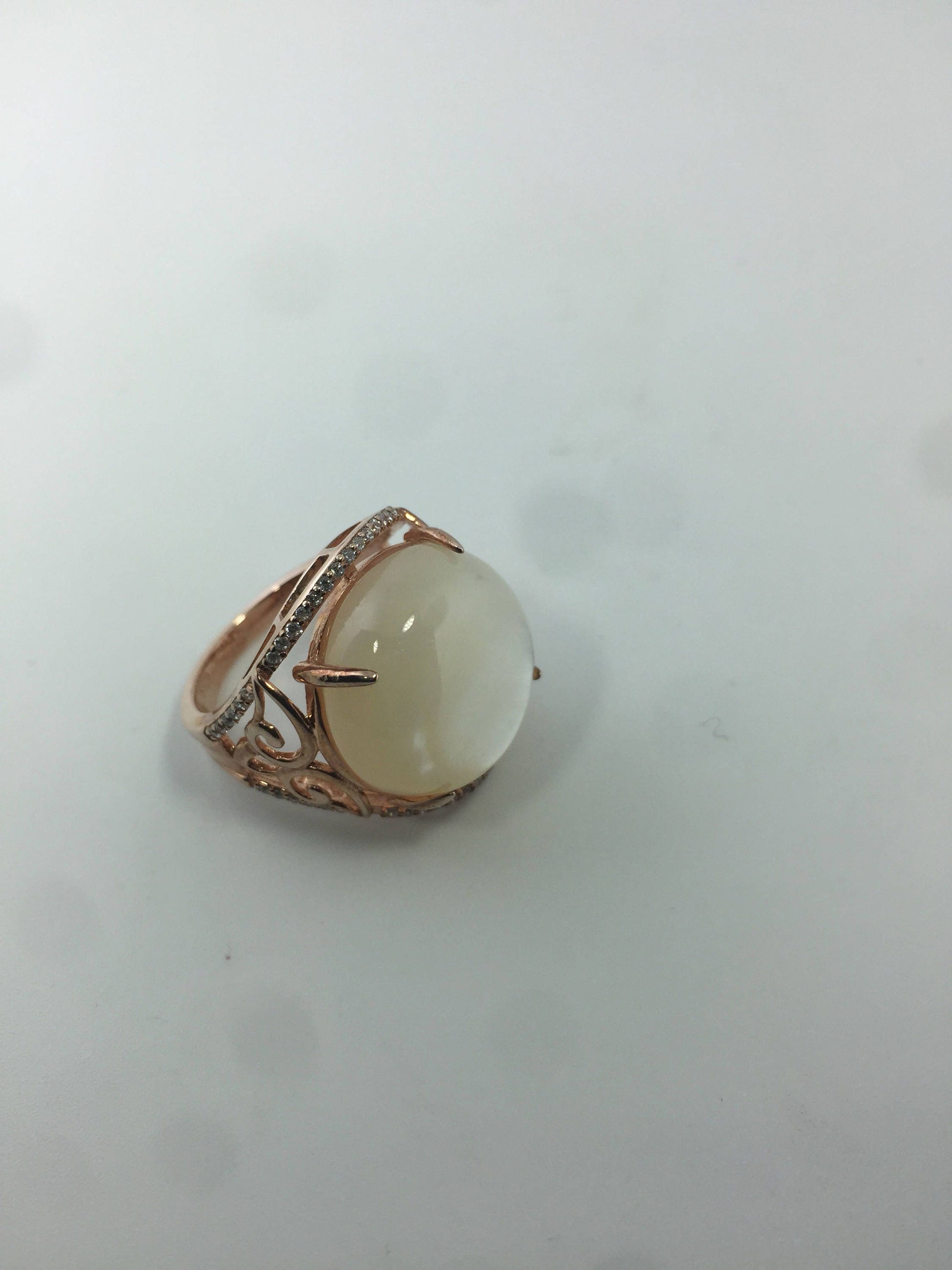 Vintage Genuine Mother of Pearl Rose Gold 925 Sterling Silver Ring