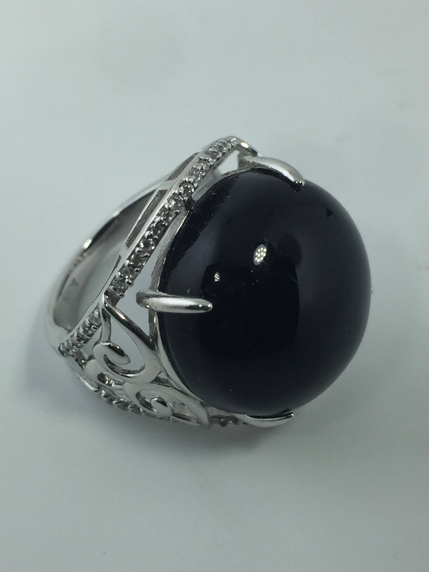 Vintage Genuine Black Onyx 925 Sterling Silver Ring