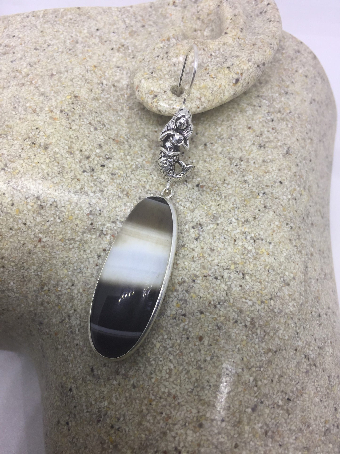 Vintage Handmade Sterling Silver Black and White Agate Earrings in Mermaid Setting