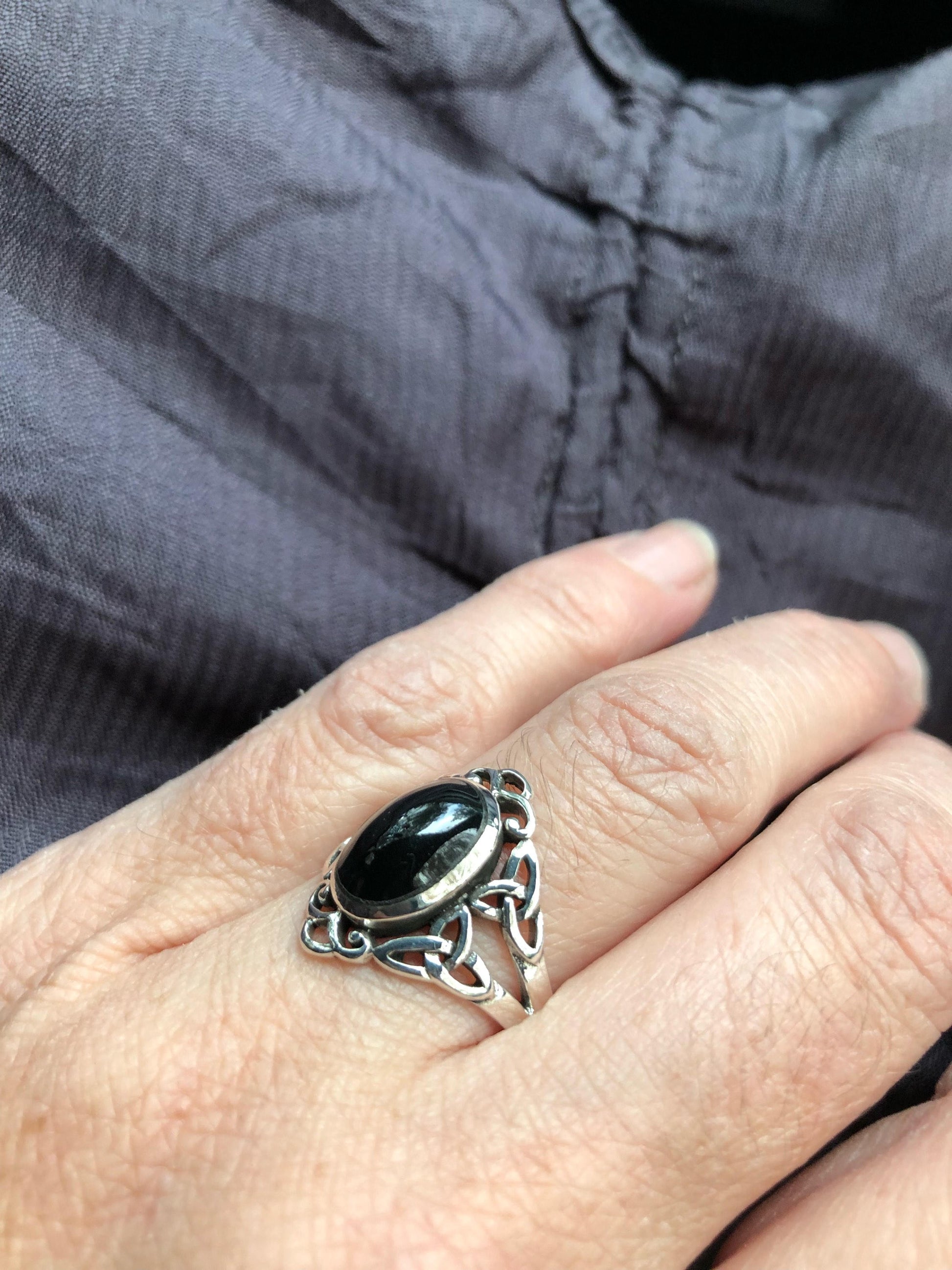 Vintage Celtic Genuine Black Onyx 925 Sterling Silver Ring