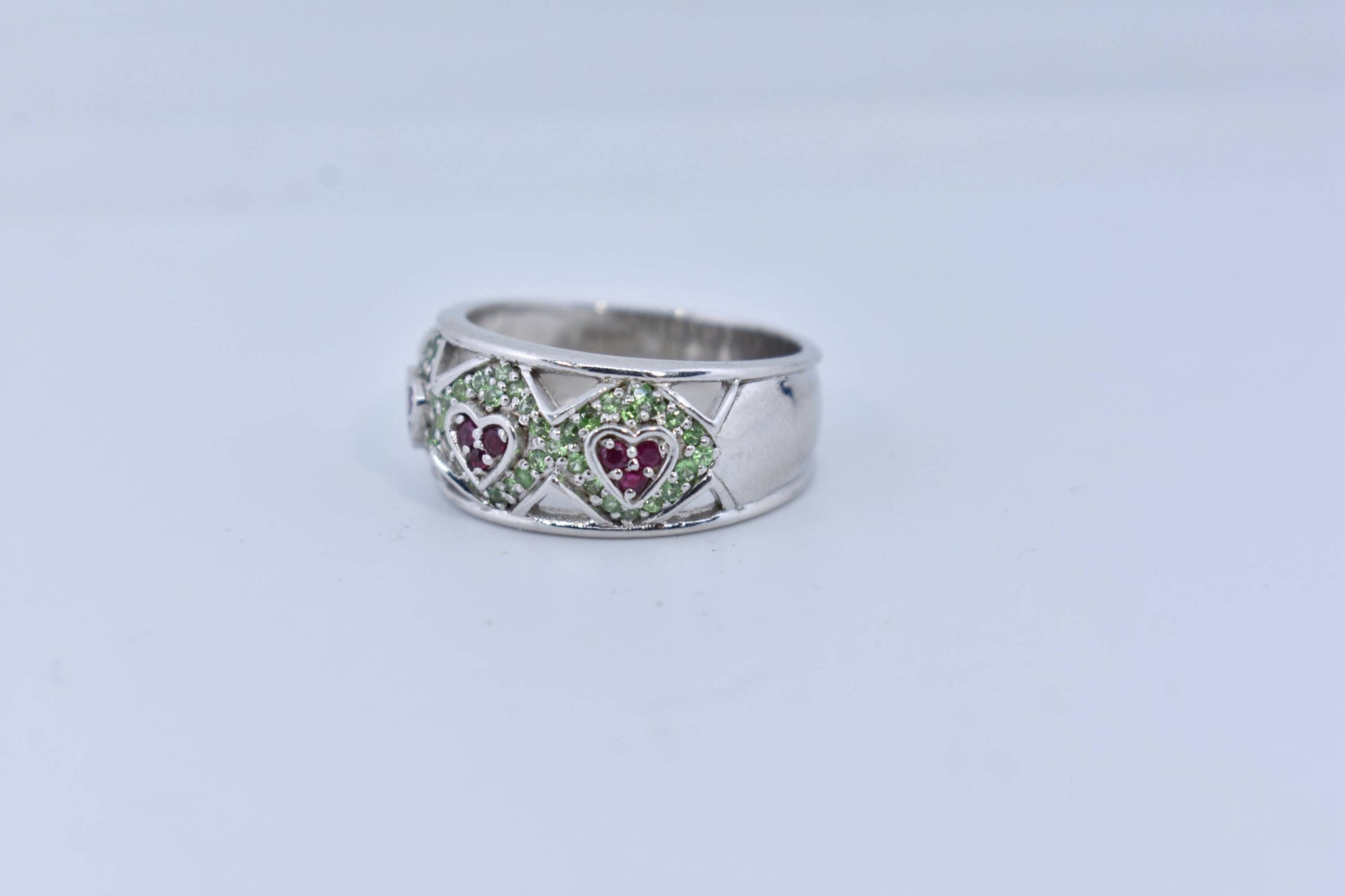 Vintage Handmade Genuine Green Peridot Filigree Setting 925 Sterling Silver Gothic Ring