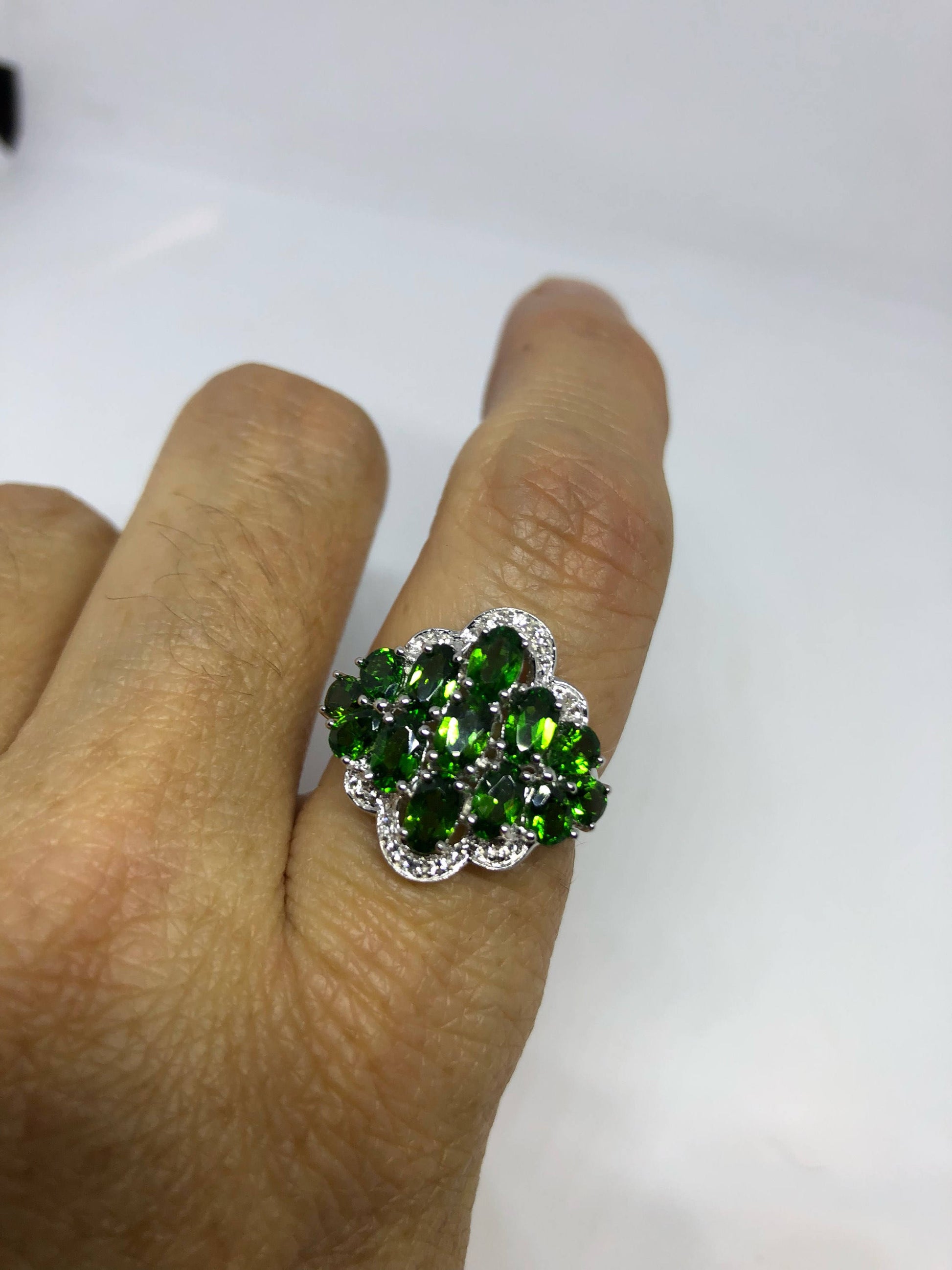 Vintage Handmade Genuine Green Chrome Diopside Setting 925 Sterling Silver Gothic Ring