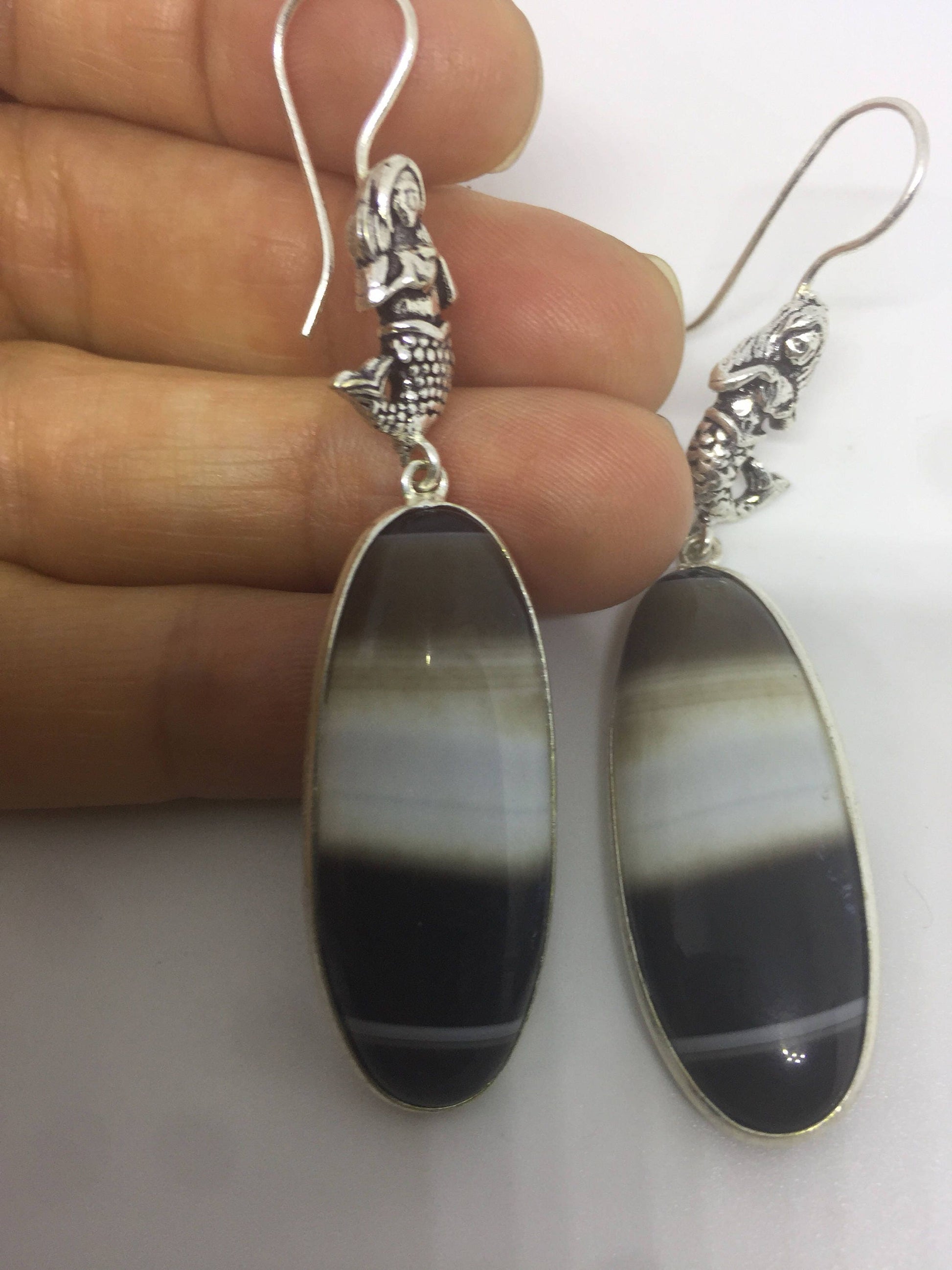 Vintage Handmade Sterling Silver Black and White Agate Earrings in Mermaid Setting