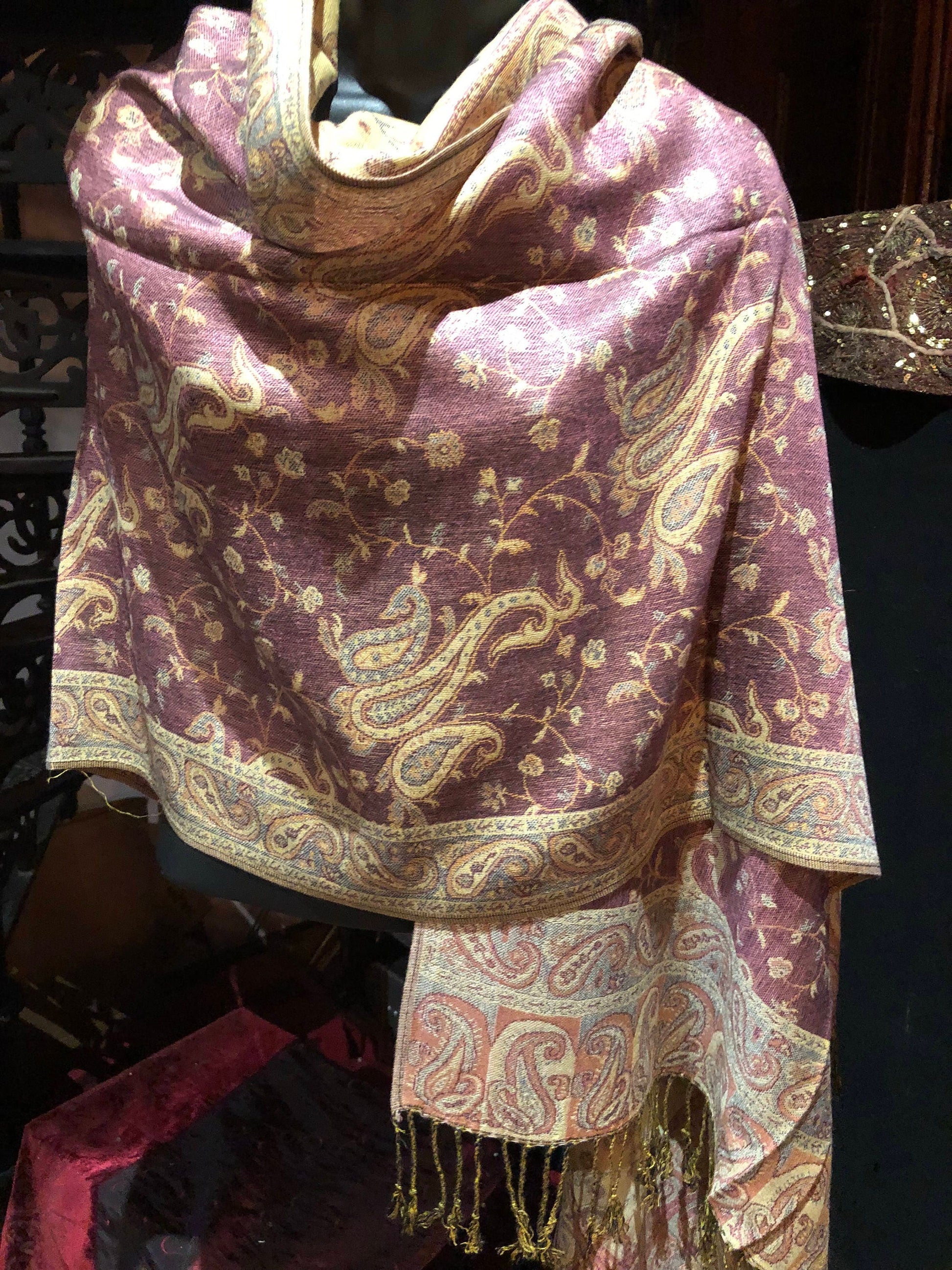 Pink Vintage Paisley Brocade Pashmina Scarf Wrap