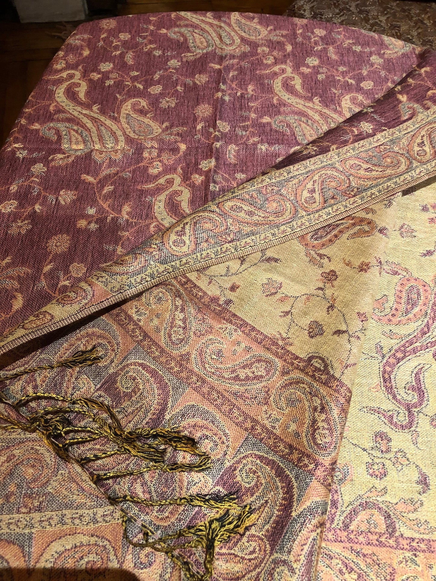 Pink Vintage Paisley Brocade Pashmina Scarf Wrap