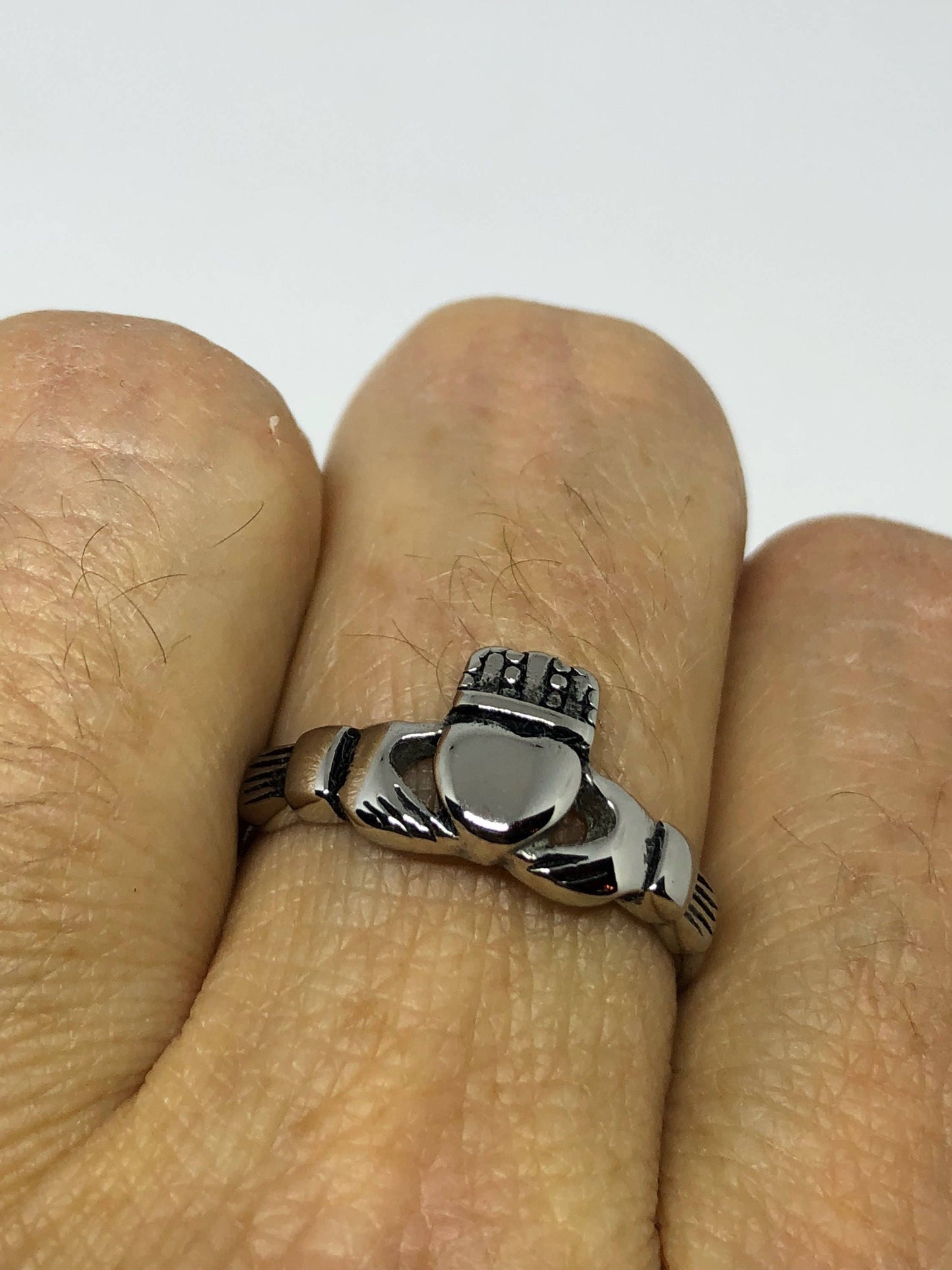 Vintage Celtic claddagh Silver stanless sreel Band Ring