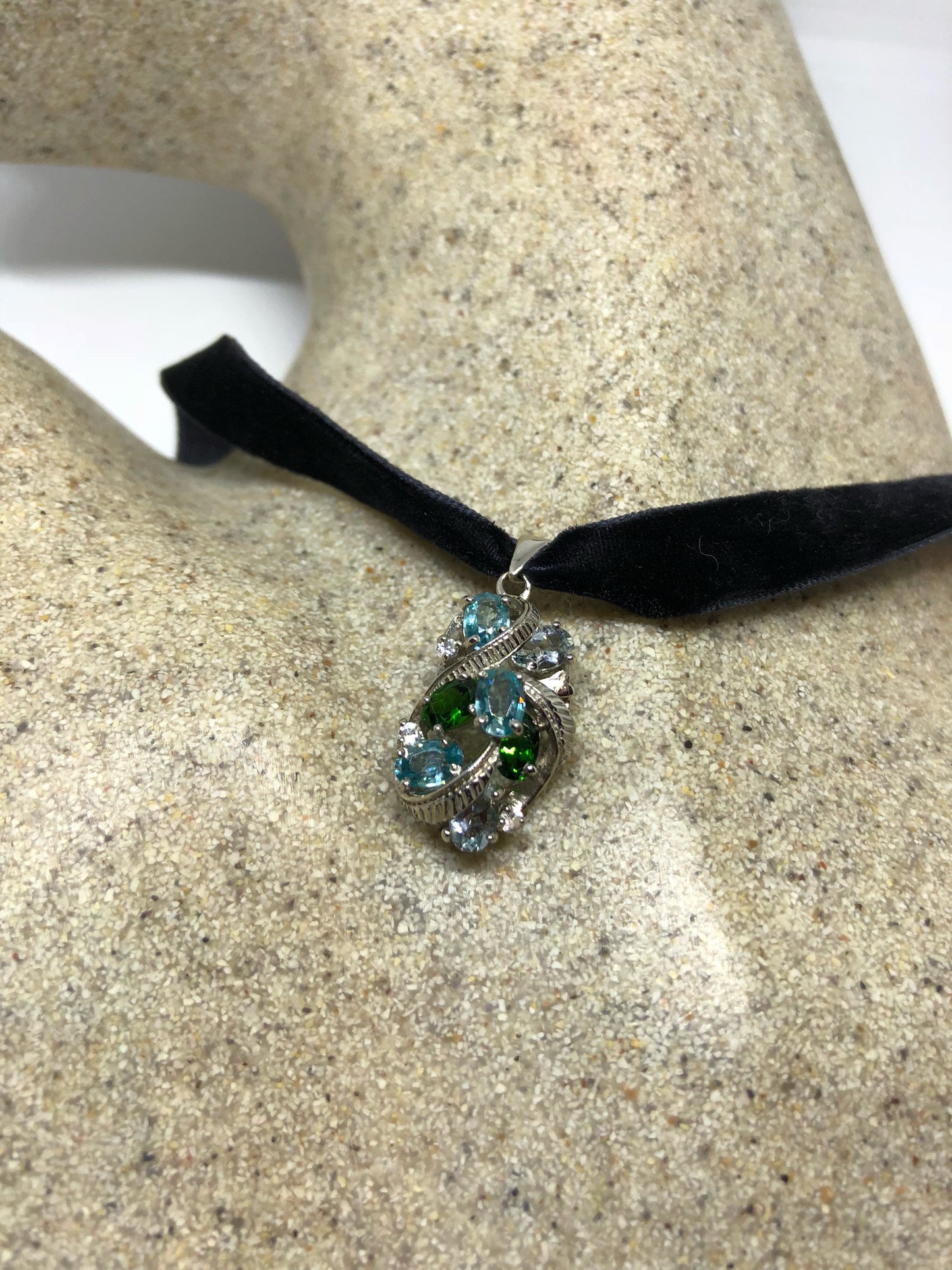 Vintage Genuine Deep Blue Topaz and Chrome Diopside 925 Sterling Silver Necklace Pendant