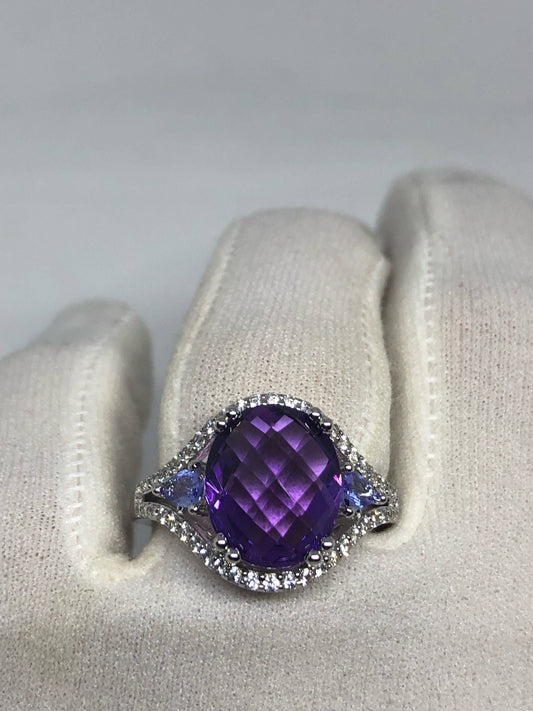 Vintage Genuine Amethyst Blue Tanzanite and white Sapphire 925 Sterling Silver ring