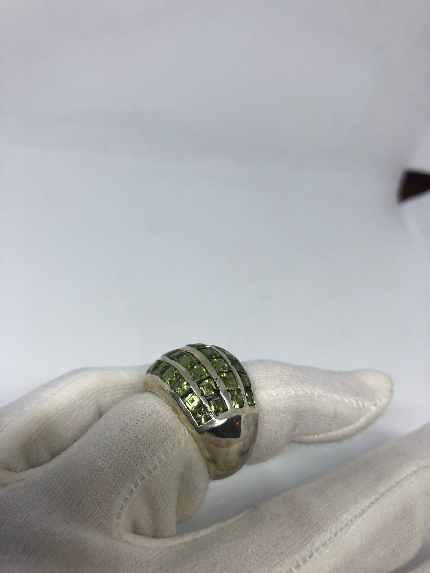 Vintage Green Peridot 925 Sterling Silver Wedding Band Ring