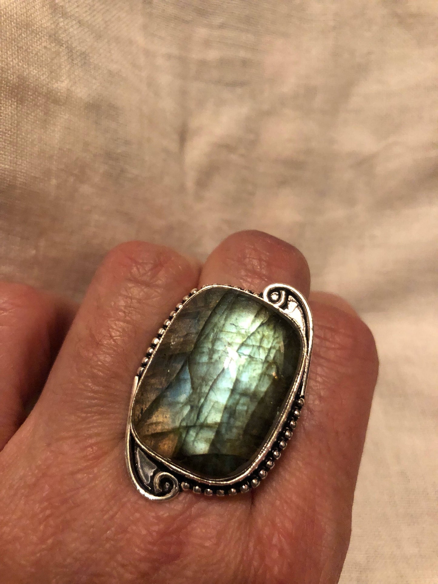 Vintage Large Blue Green Labradorite Stone Silver Ring