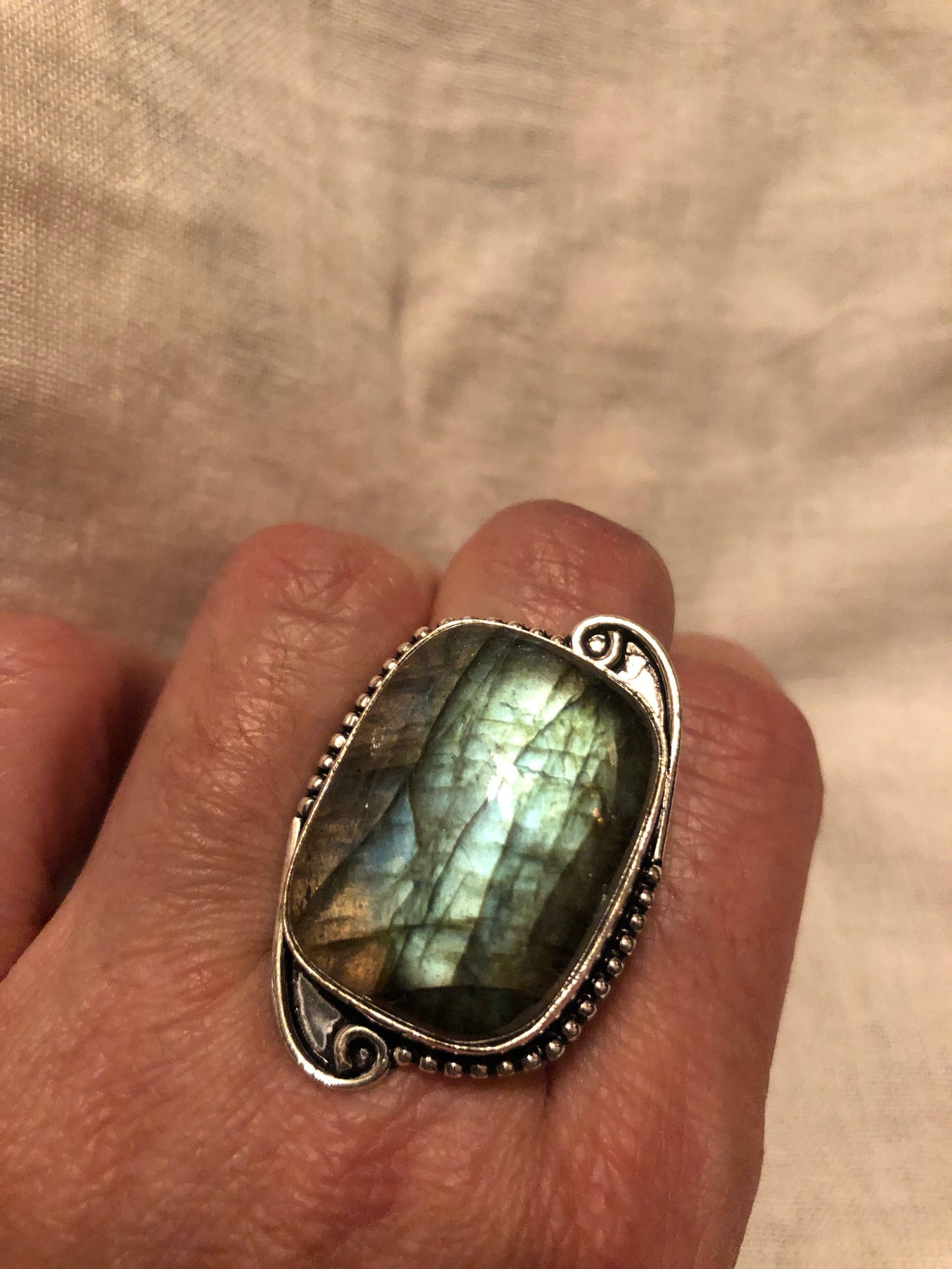 Vintage Large Blue Green Labradorite Stone Silver Ring