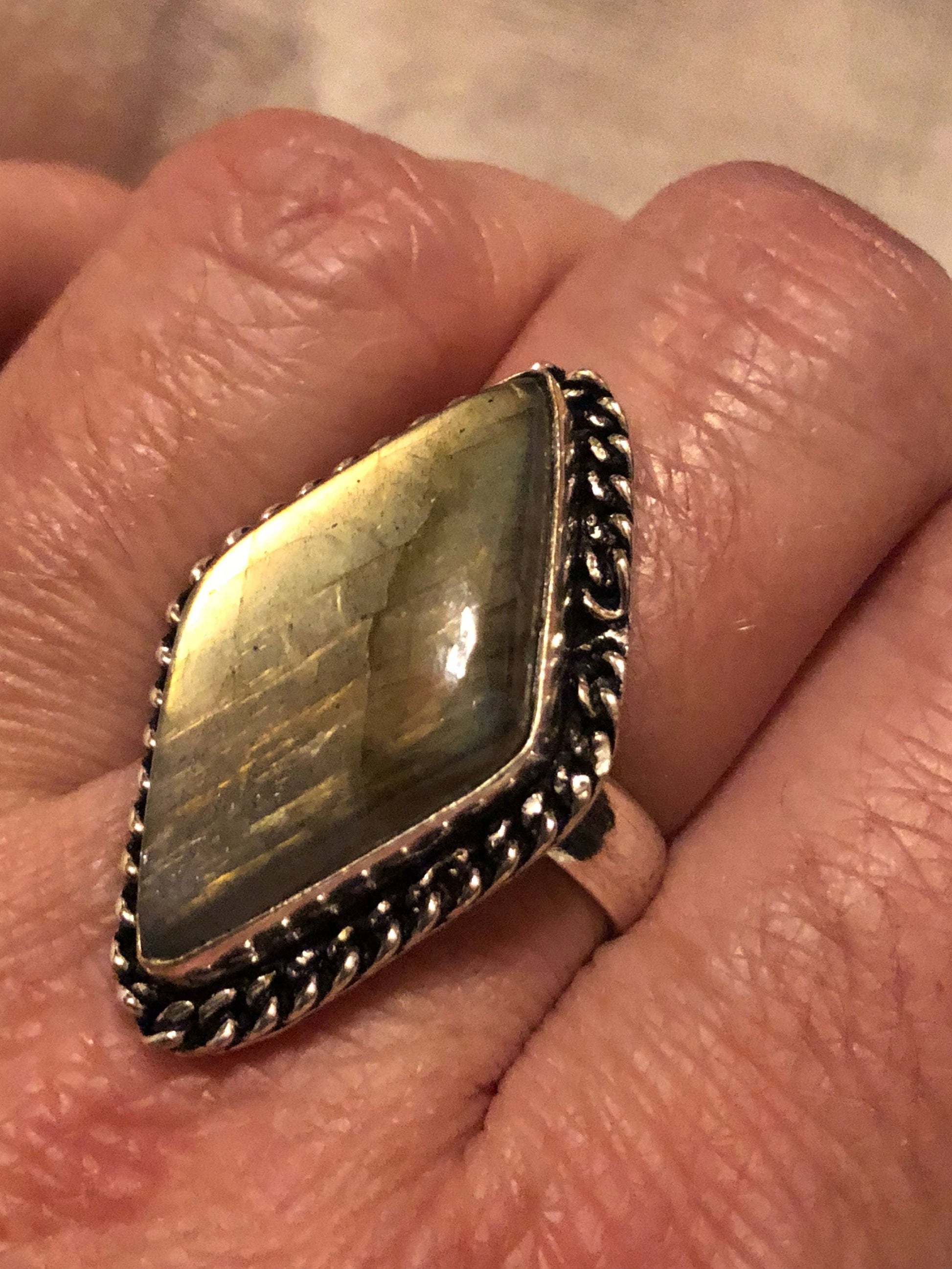 Vintage Large Blue Green Labradorite Stone Silver Ring