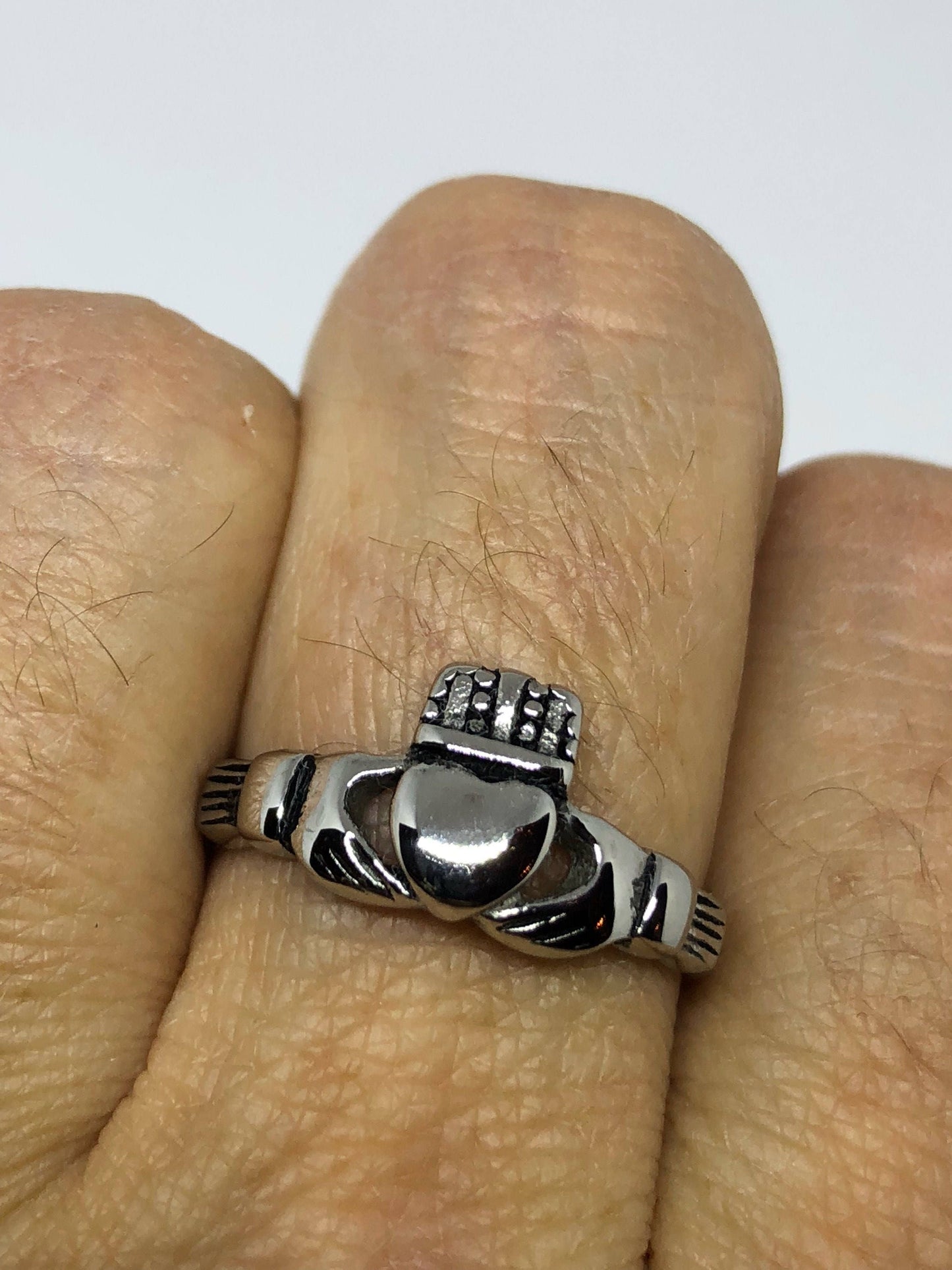 Vintage Celtic claddagh Silver stanless sreel Band Ring