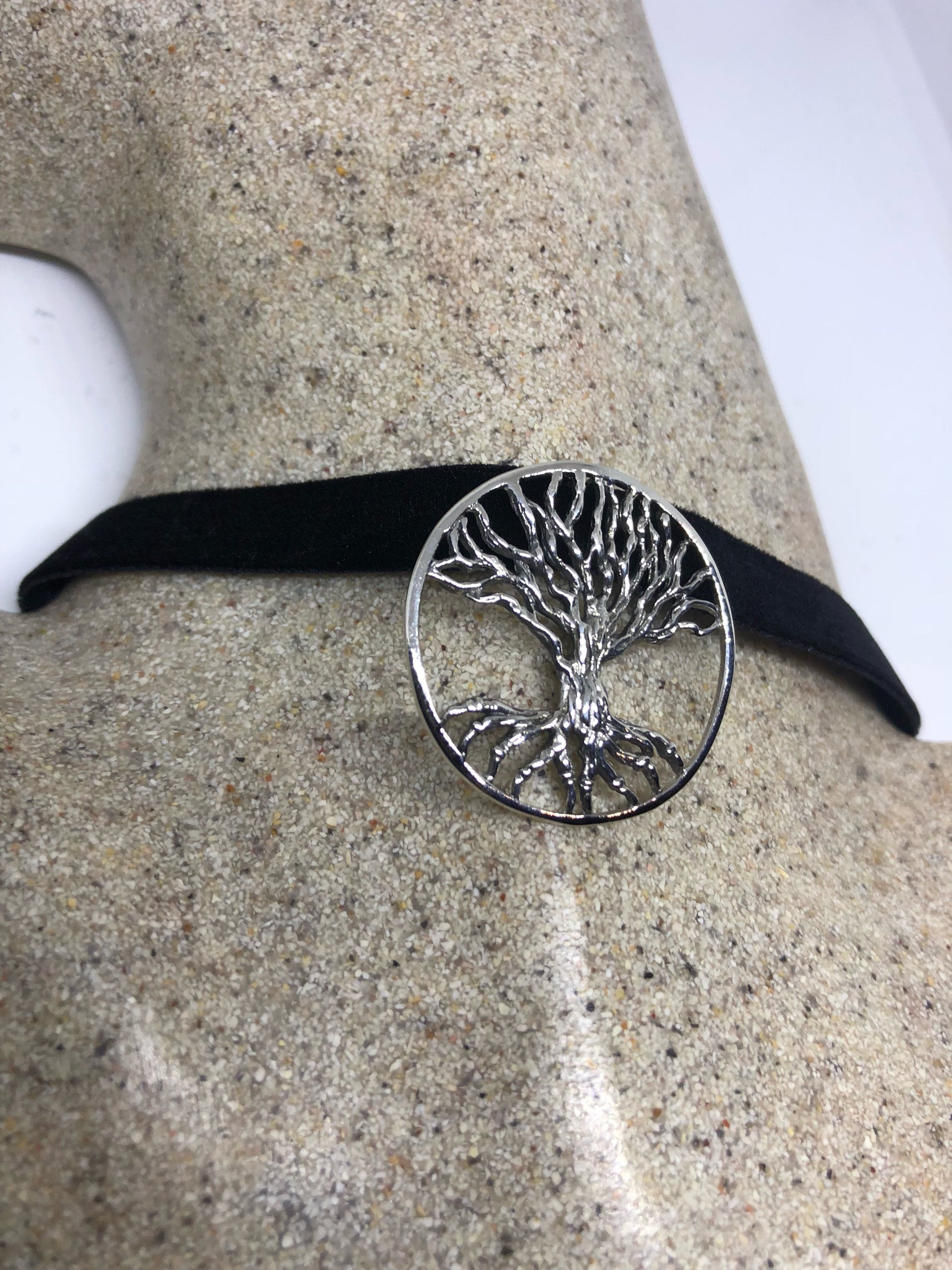 Ancient Entwined Tree of Life Dangle Pendant
