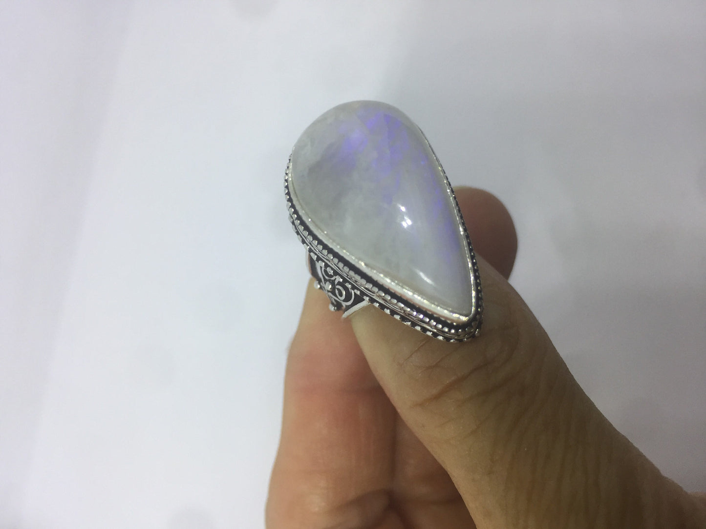 Vintage Genuine Blue White Rainbow Moonstone Ring