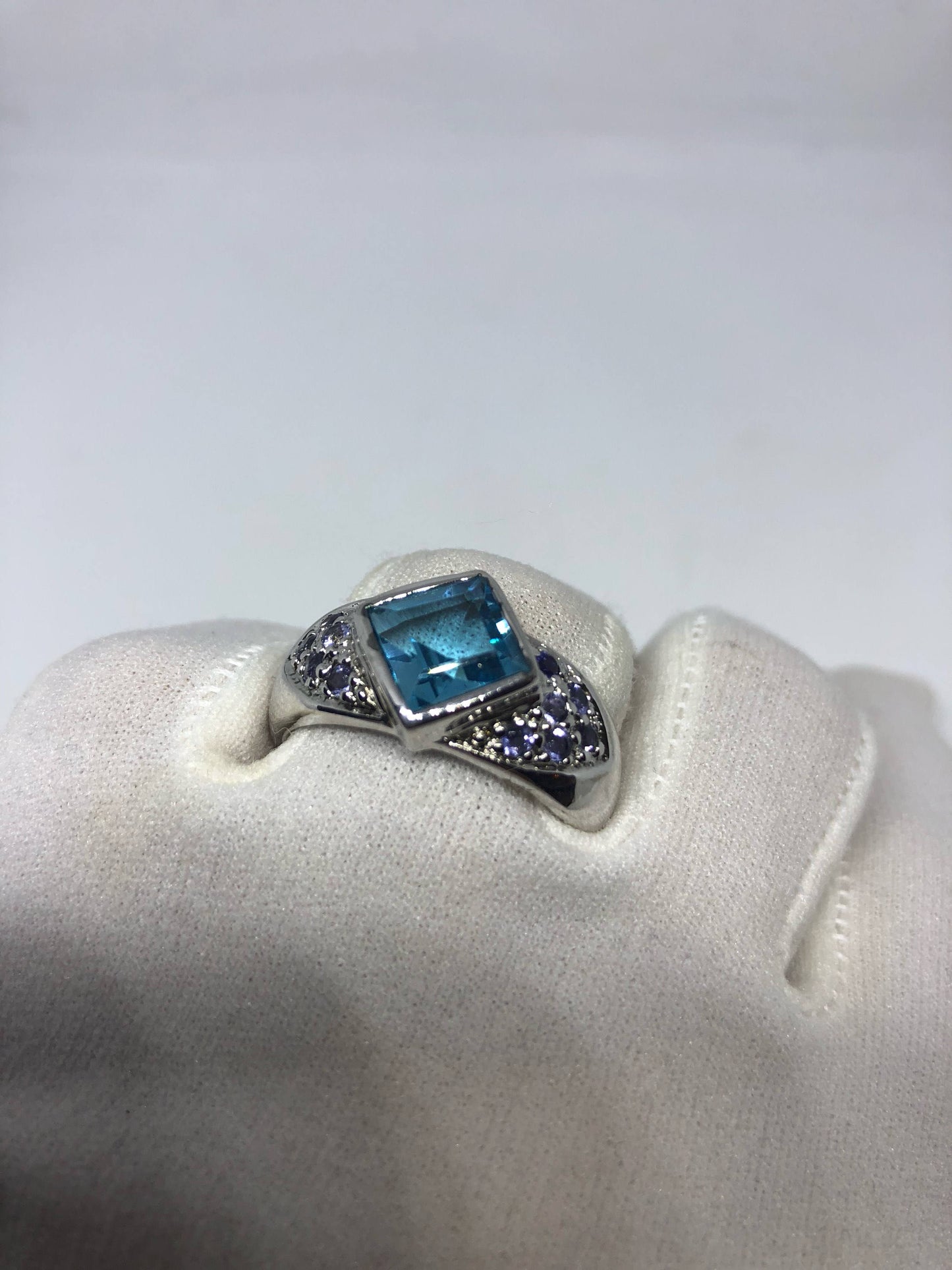 Vintage London Blue Topaz 925 Sterling Silver Ring