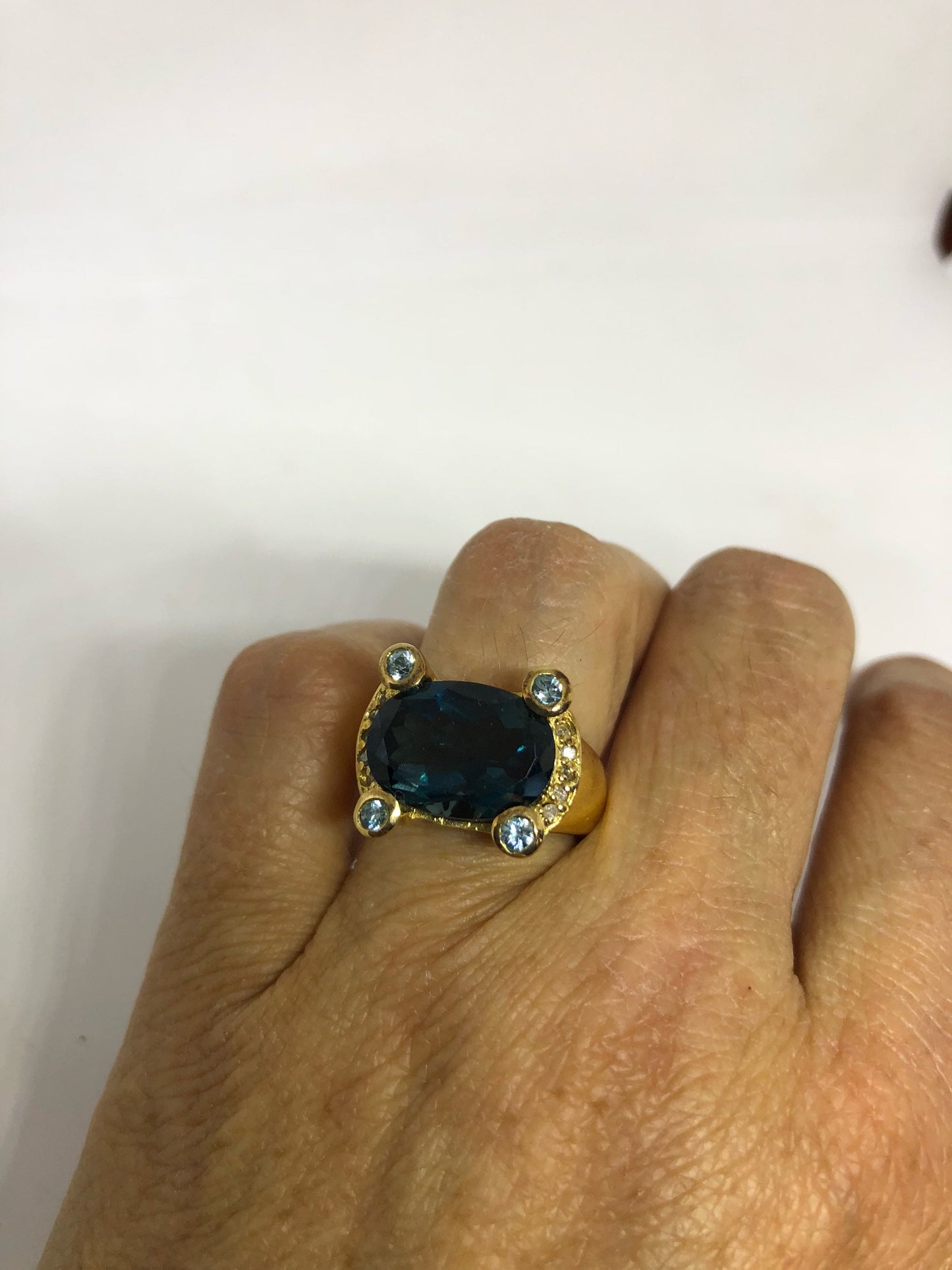 Vintage Genuine London Blue Topaz Golden 925 Sterling Silver Ring size 5