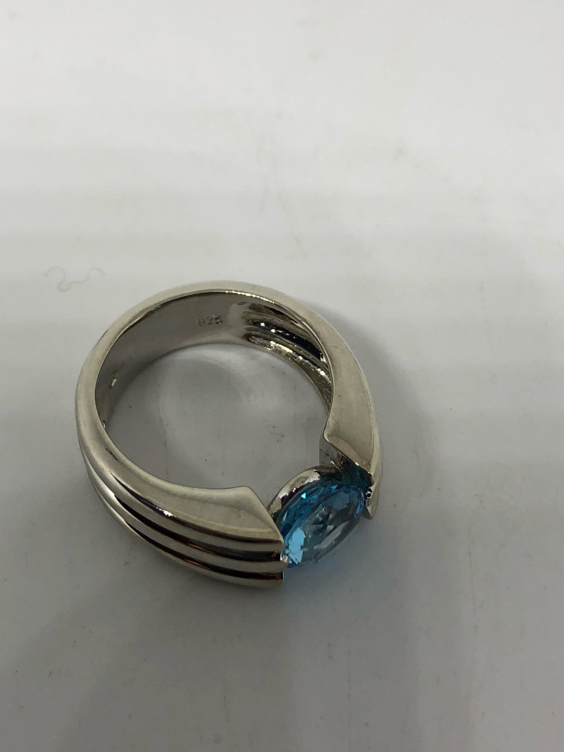 Vintage genuine blue topaz 925 sterling silver Ring