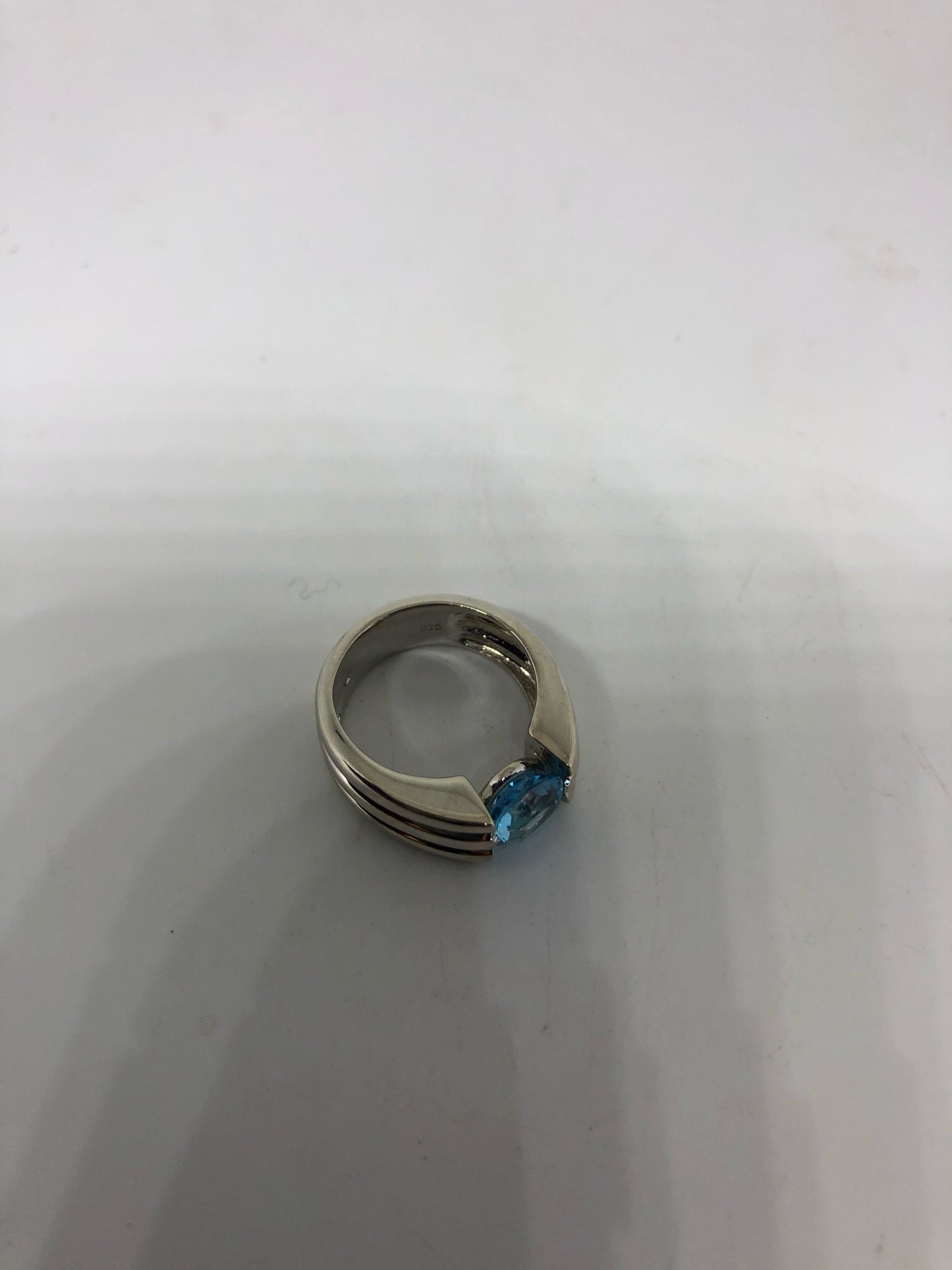 Vintage genuine blue topaz 925 sterling silver Ring