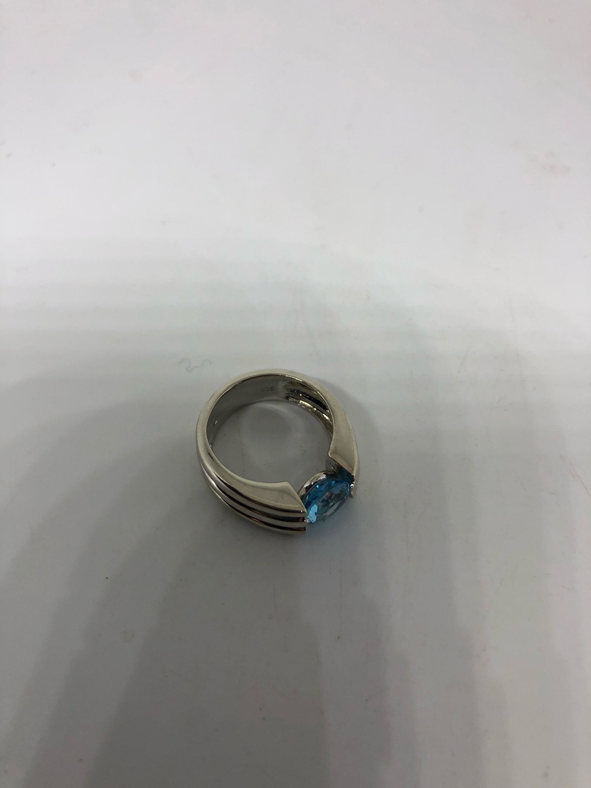 Vintage genuine blue topaz 925 sterling silver Ring