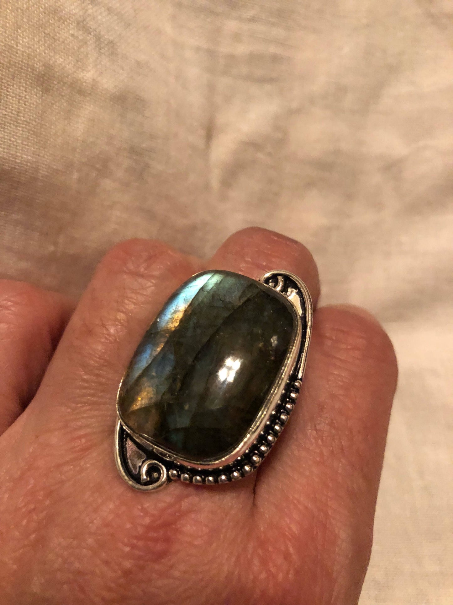 Vintage Large Blue Green Labradorite Stone Silver Ring