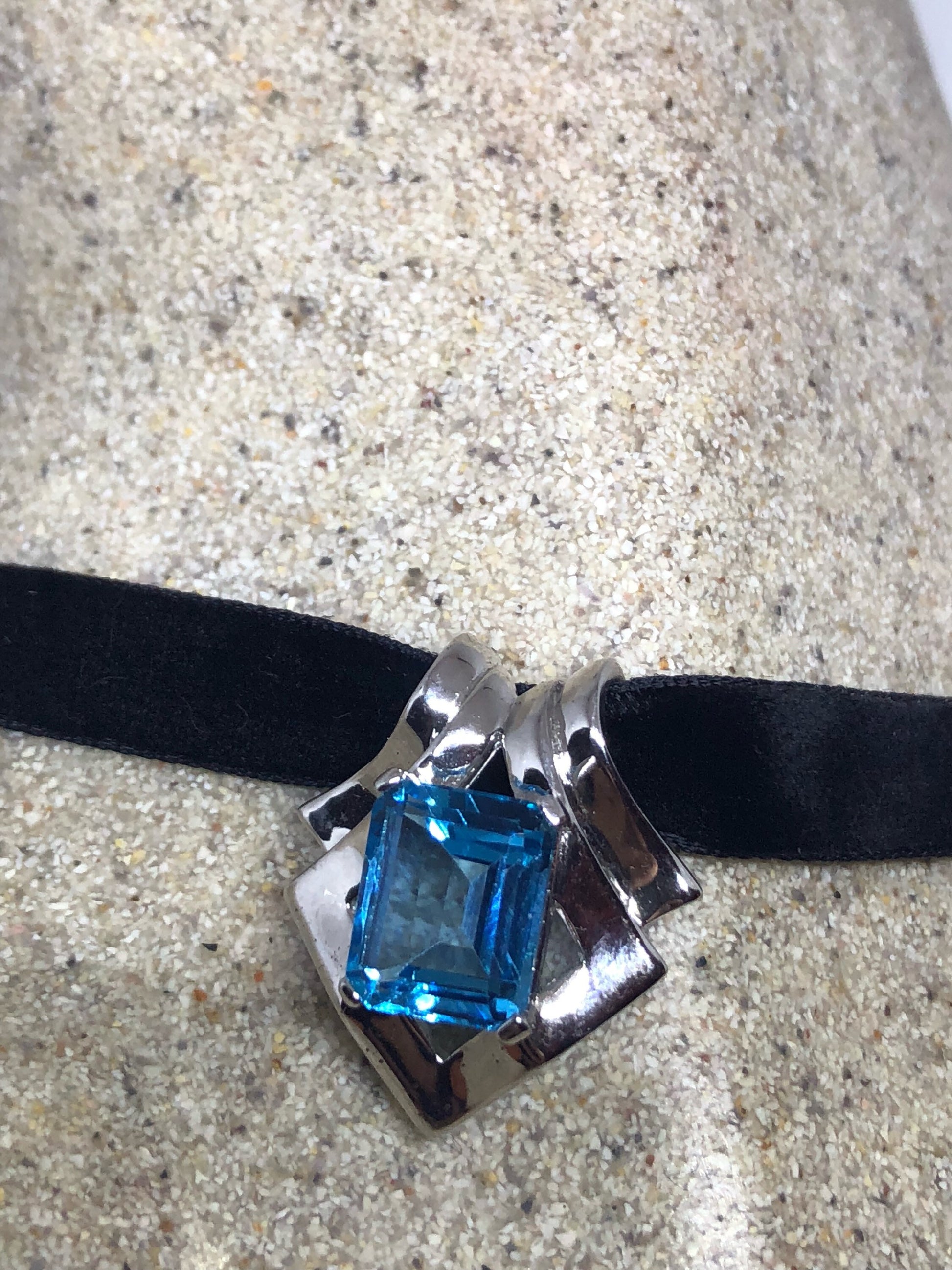 Vintage Blue Topaz Choker 925 Sterling Silver Necklace Pendant