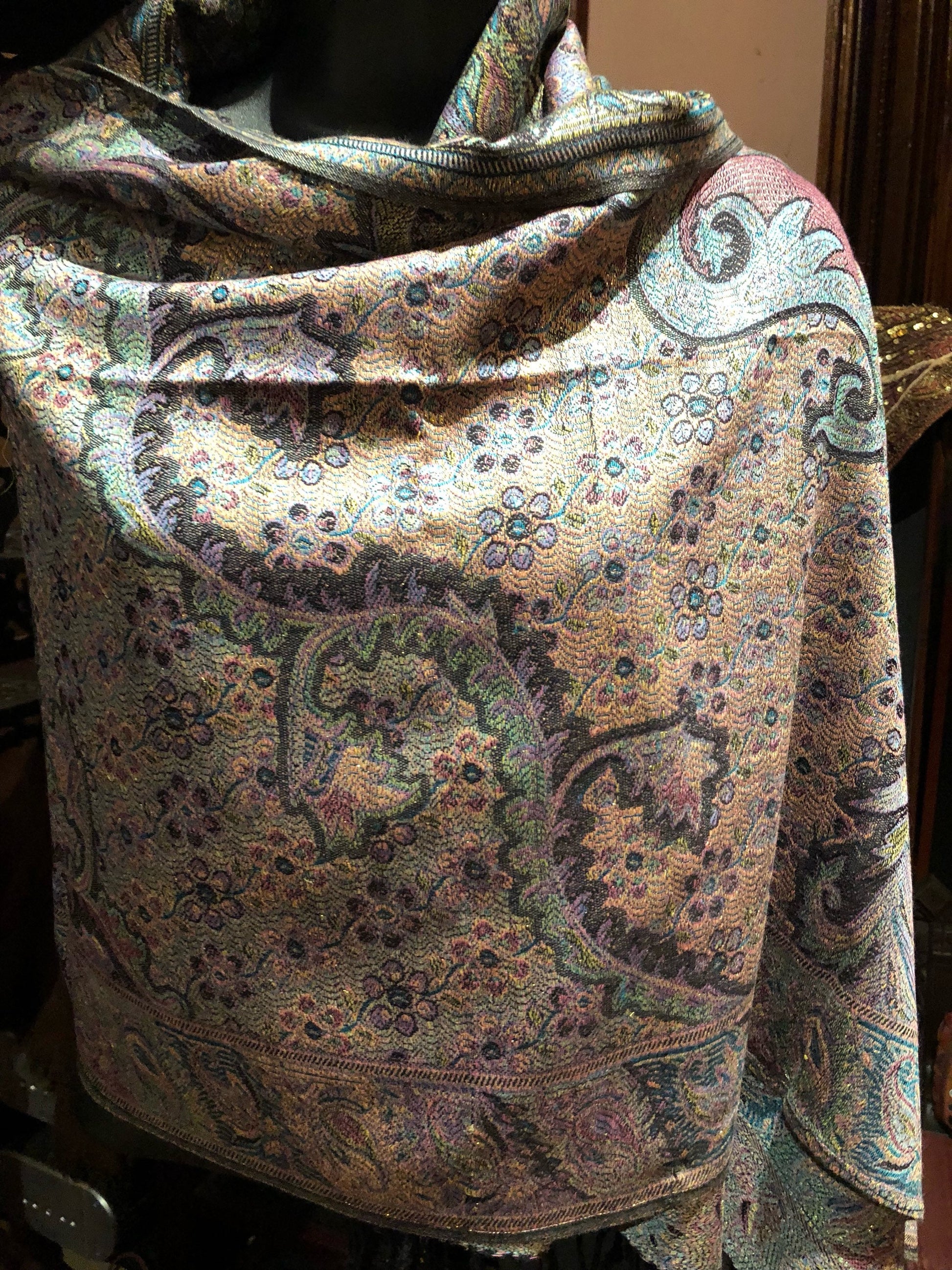 Vintage Pastel Metallic Gold Paisley Brocade Pashmina Scarf Wrap