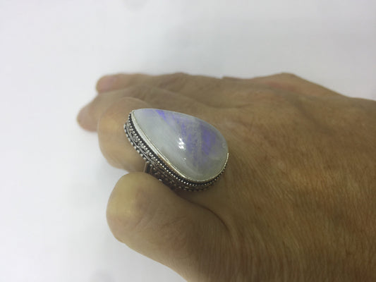 Vintage Genuine Blue White Rainbow Moonstone Ring