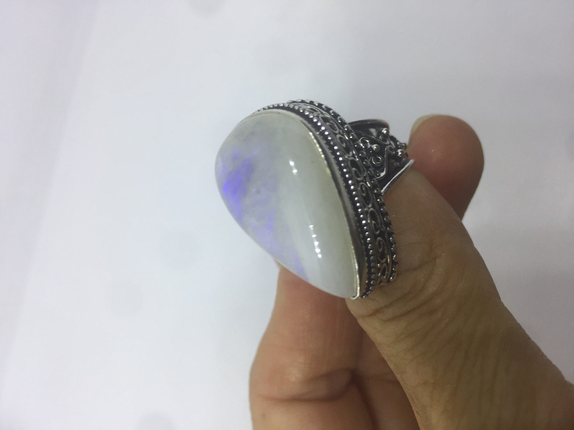 Vintage Genuine Blue White Rainbow Moonstone Ring